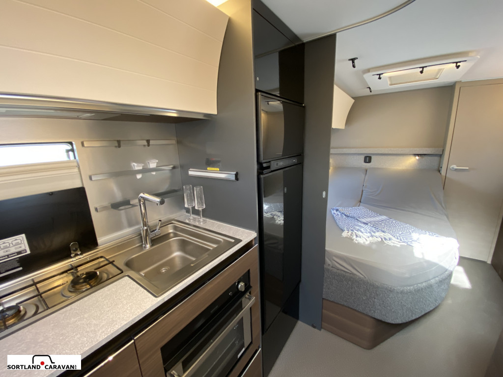 Adria Alpina 753 UP - Adria