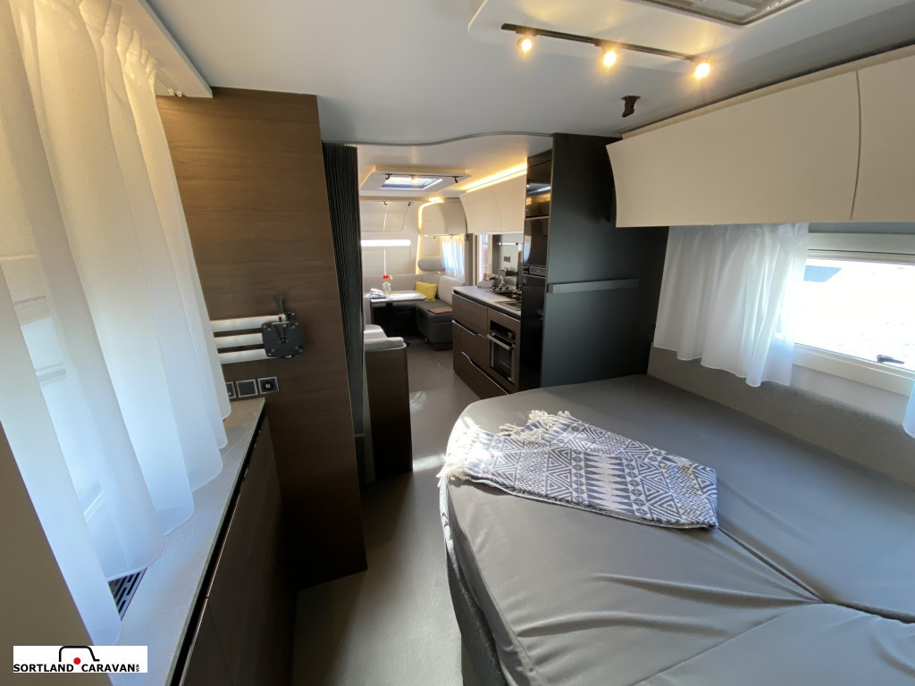 Adria Alpina 753 UP - Adria