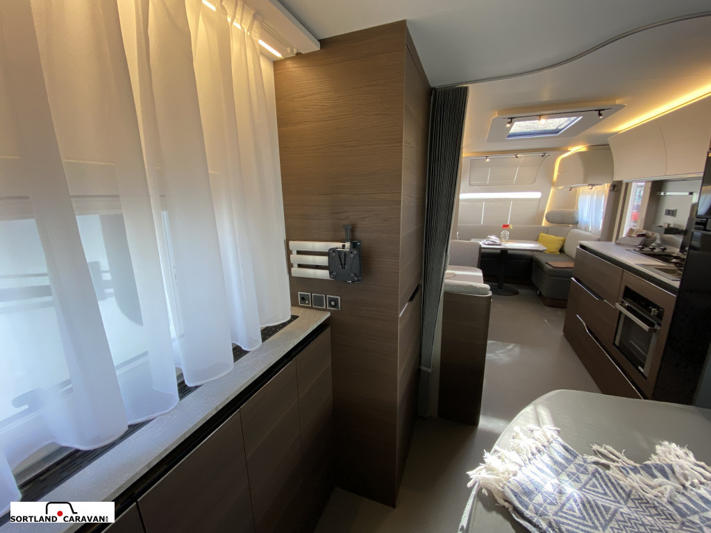 Adria Alpina 753 UP - Adria