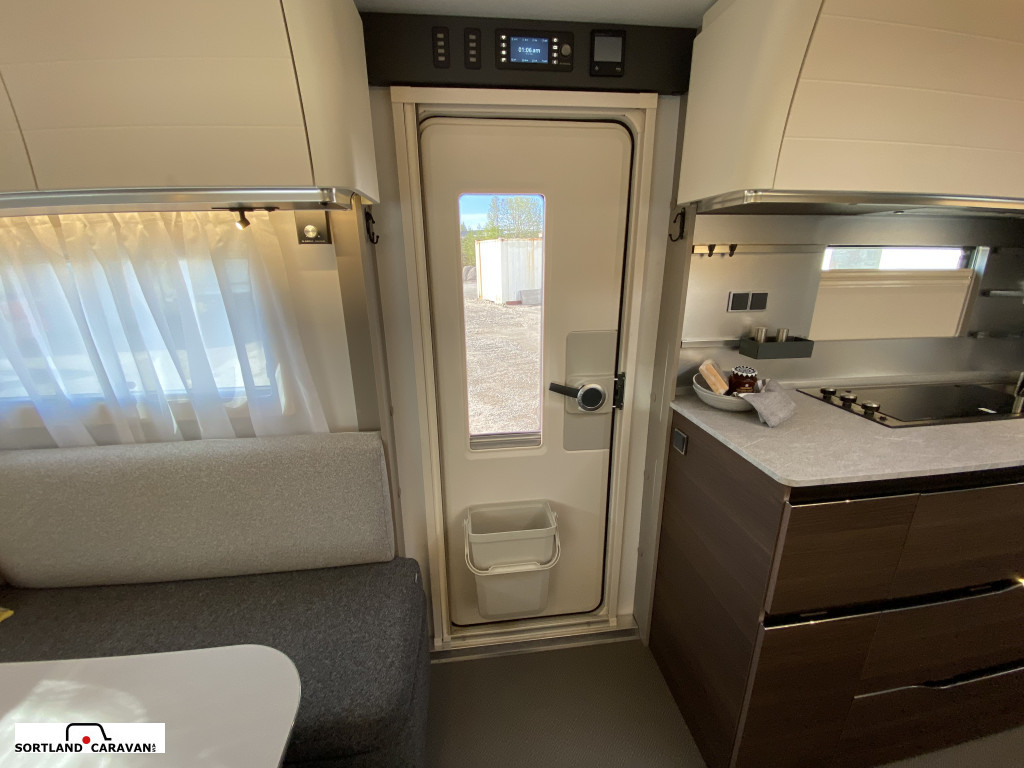 Adria Alpina 753 UP - Adria