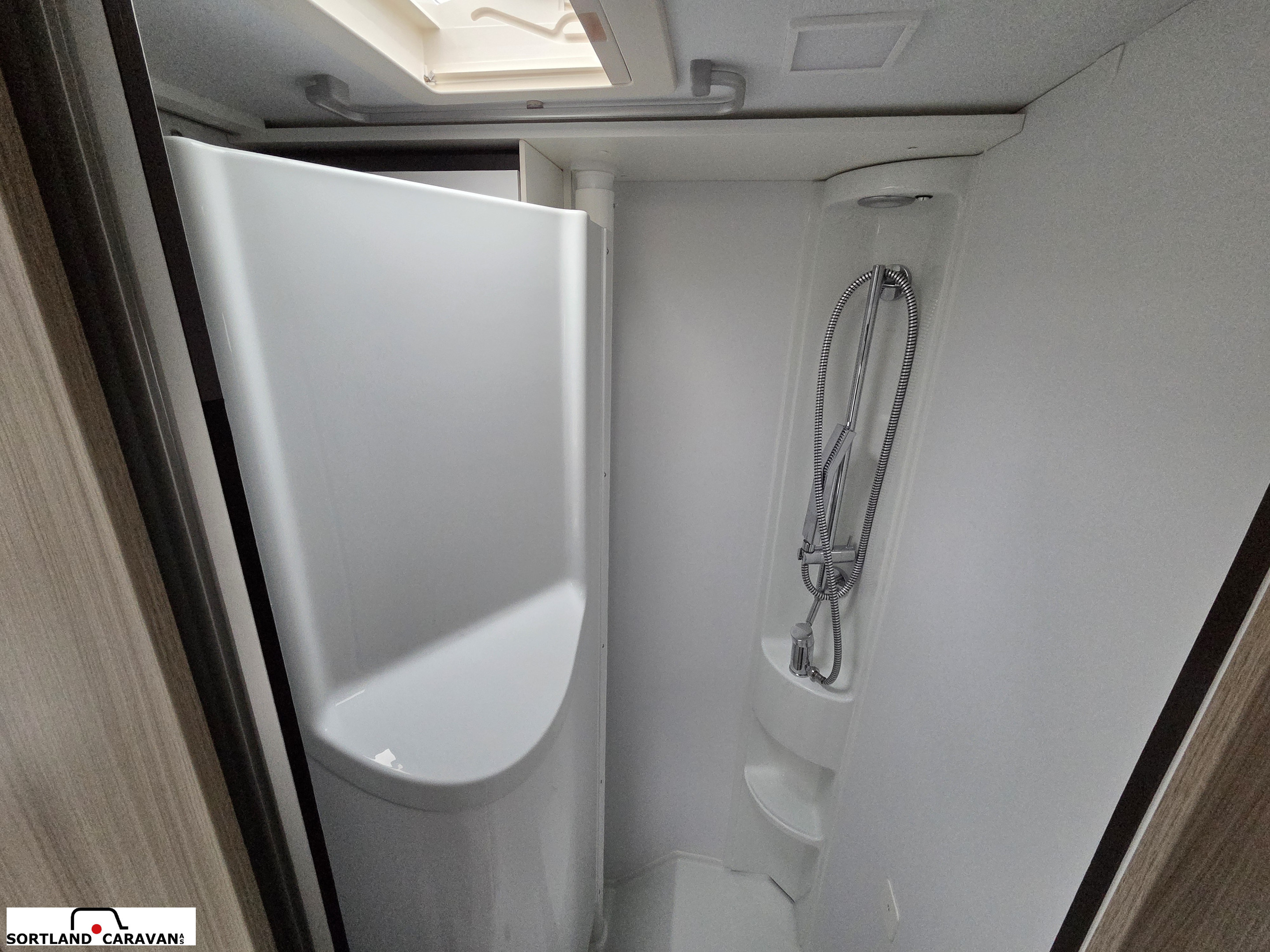 Adria COMPACT SUPREME DL - Adria