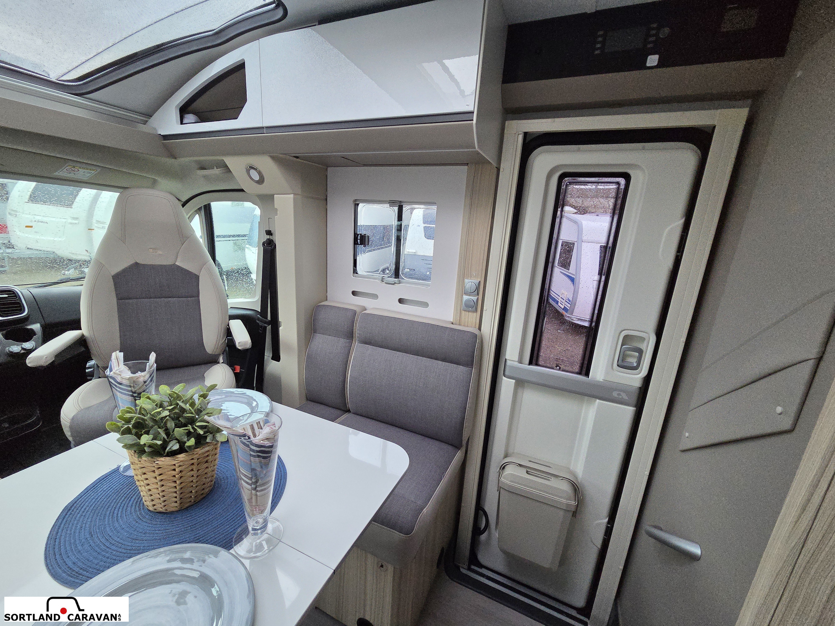 Adria COMPACT SUPREME DL - Adria