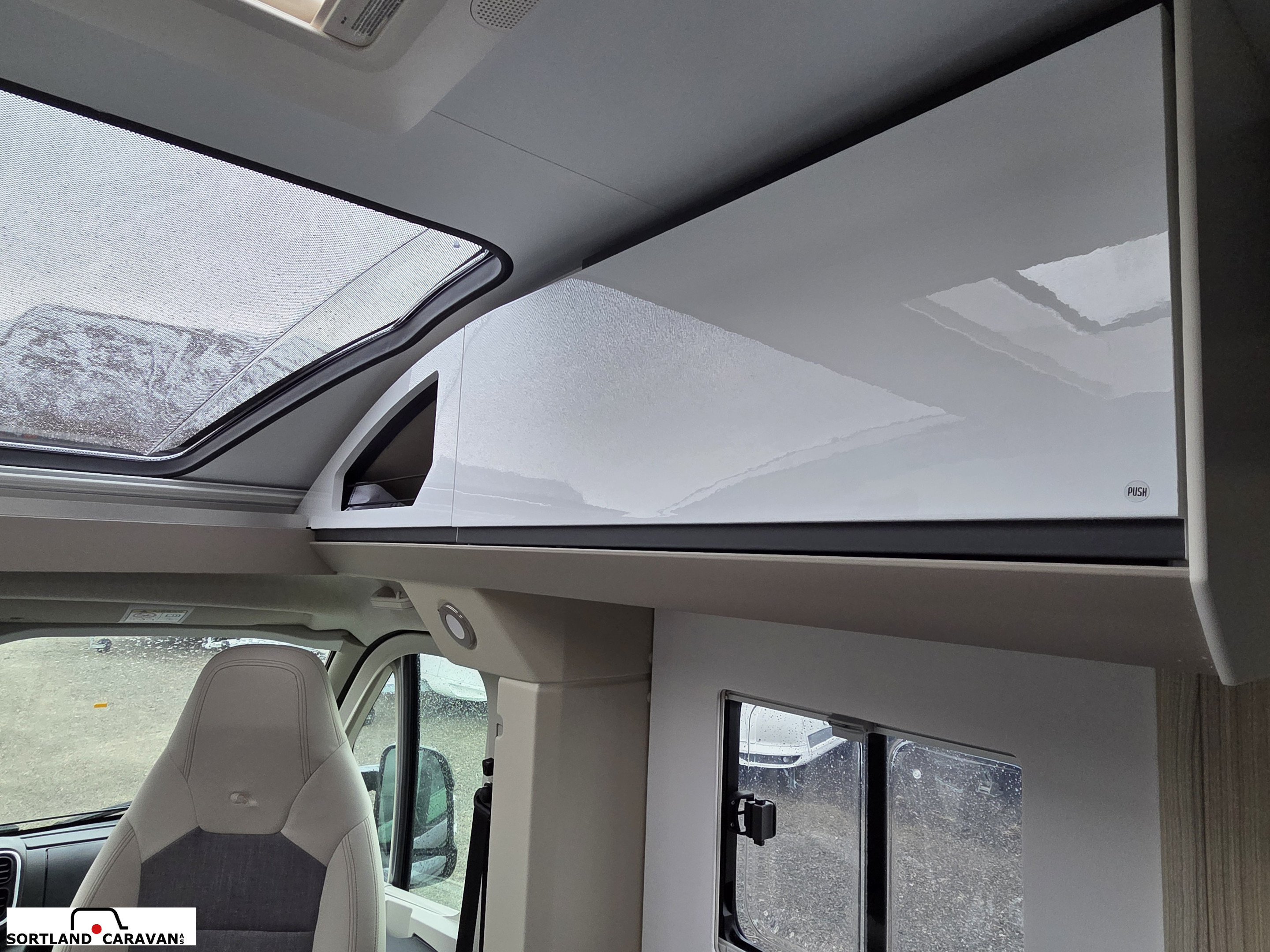 Adria COMPACT SUPREME DL - Adria