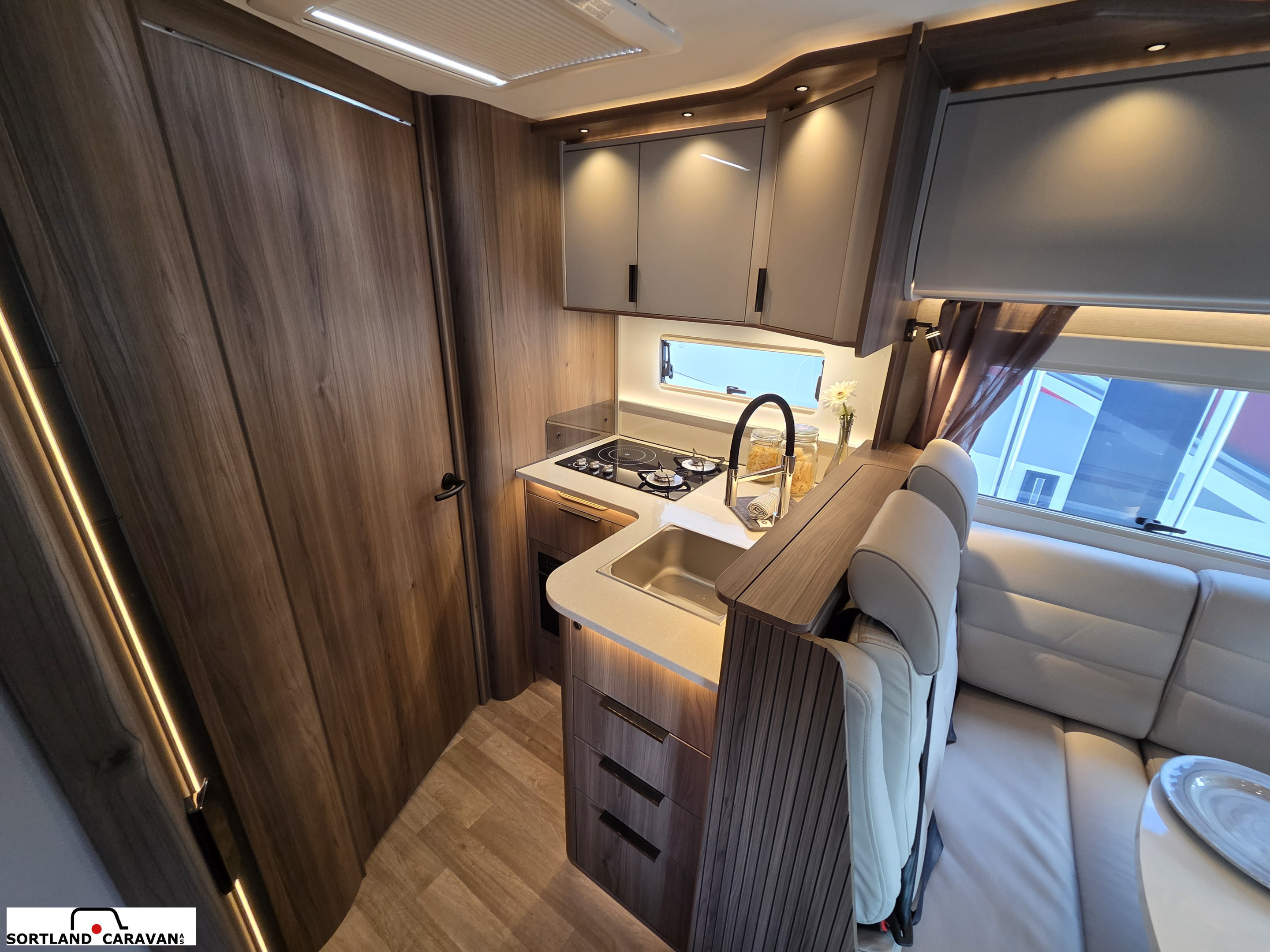 KABE TMI I790 LQB - KABE