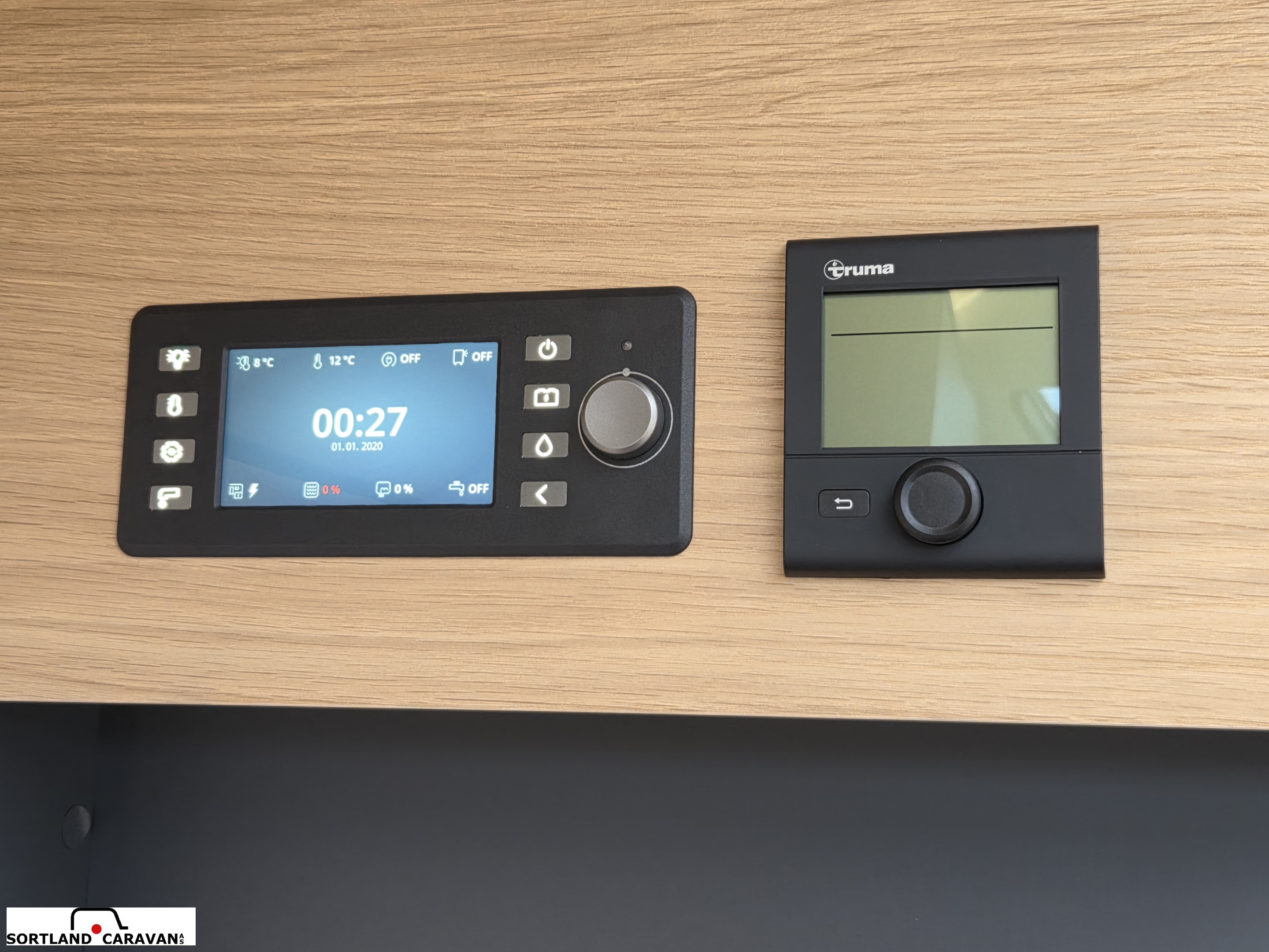 Adria CORAL AXESS 670 SL - CITROEN BlueHDi 2,2 140HP (103kW) 35L - Adria