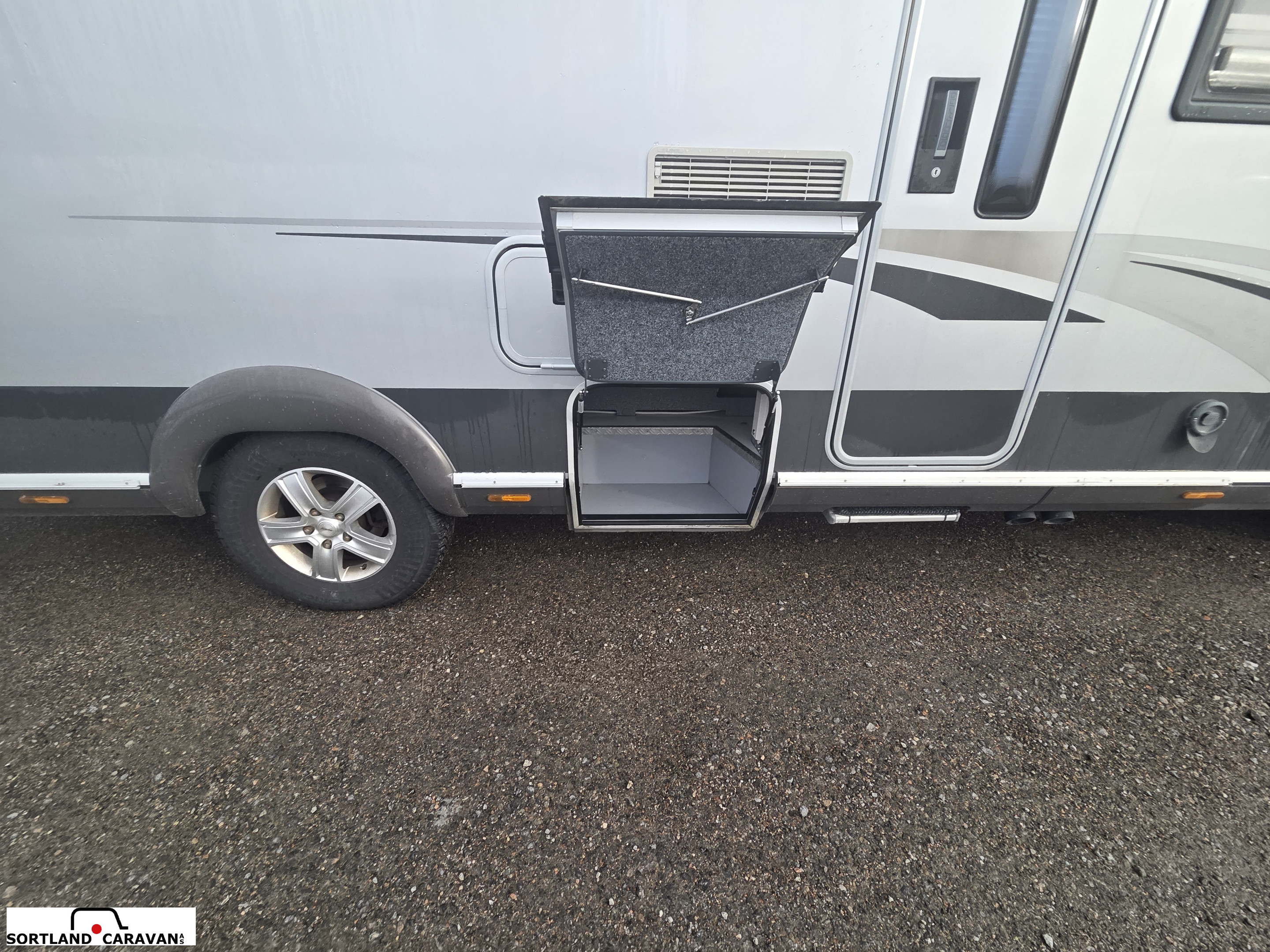 Carthago Chic E-Line I 51 QB - Carthago