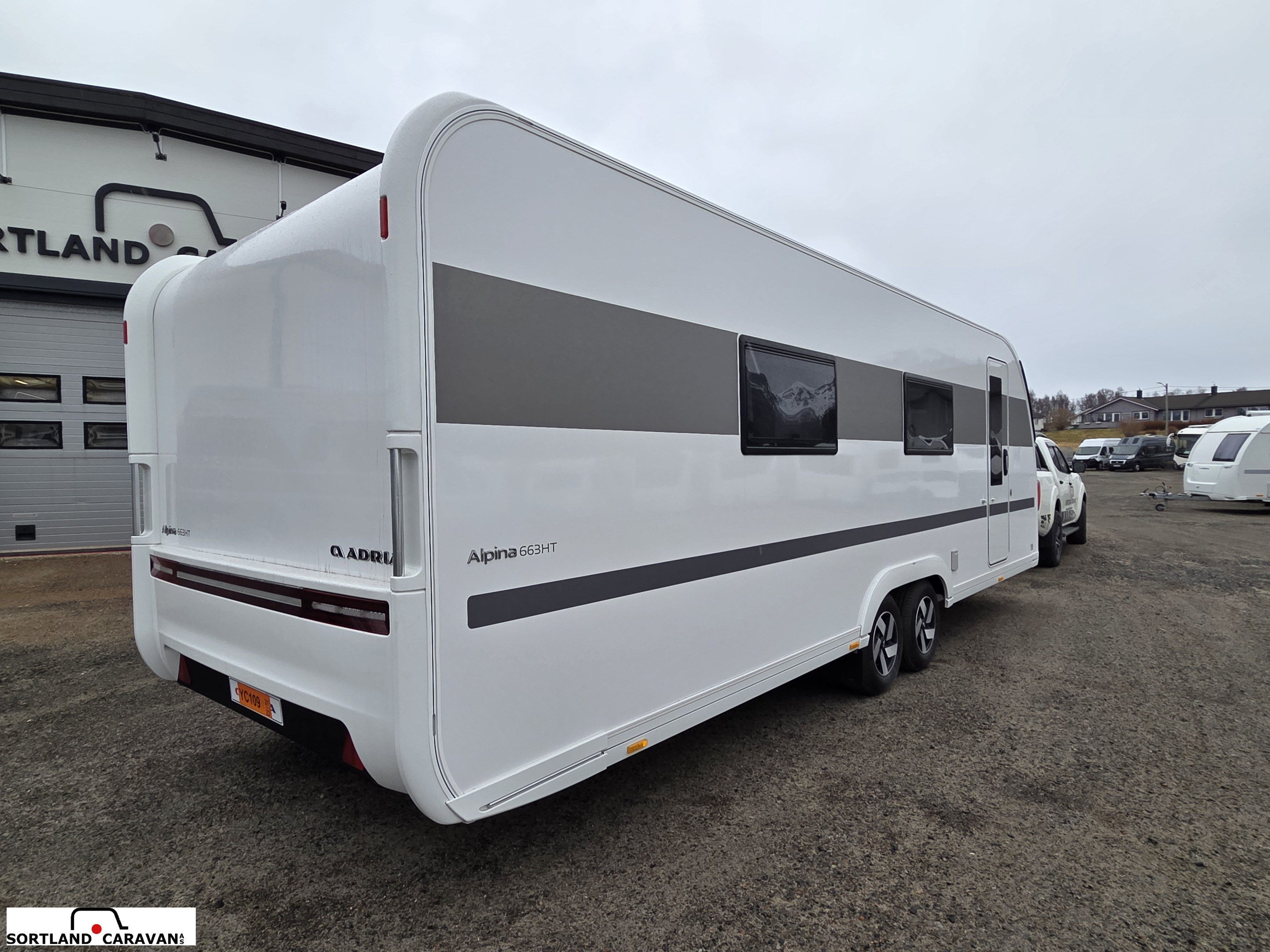 Adria ALPINA 663 HT - Adria