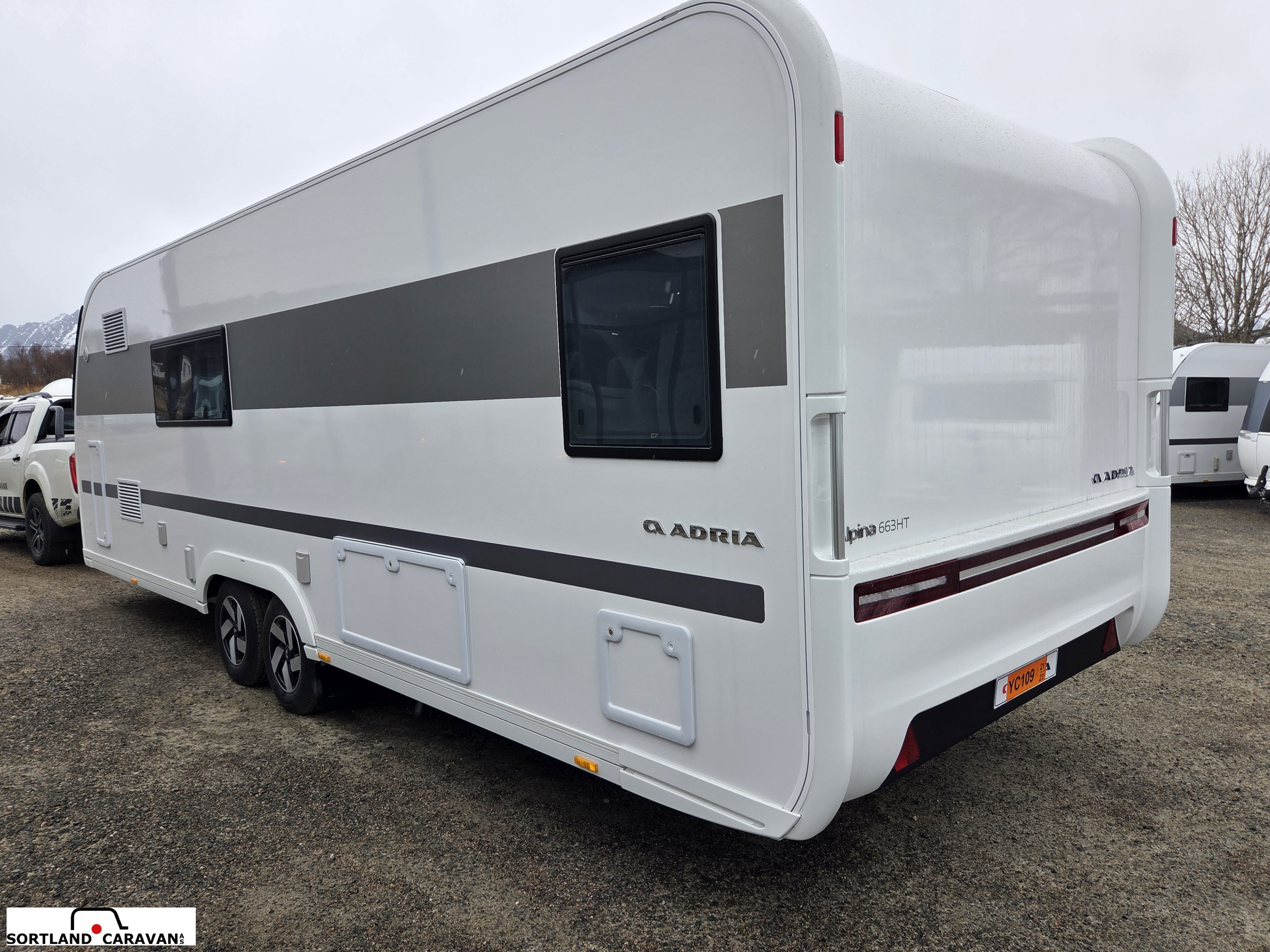 Adria ALPINA 663 HT - Adria