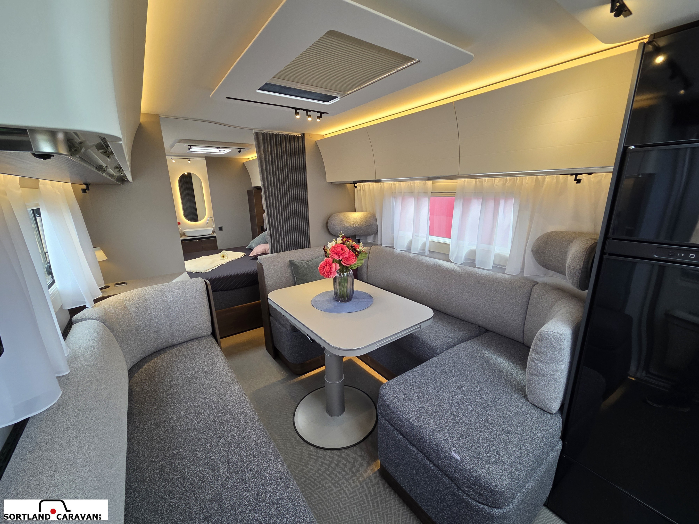 Adria ALPINA 663 HT - Adria