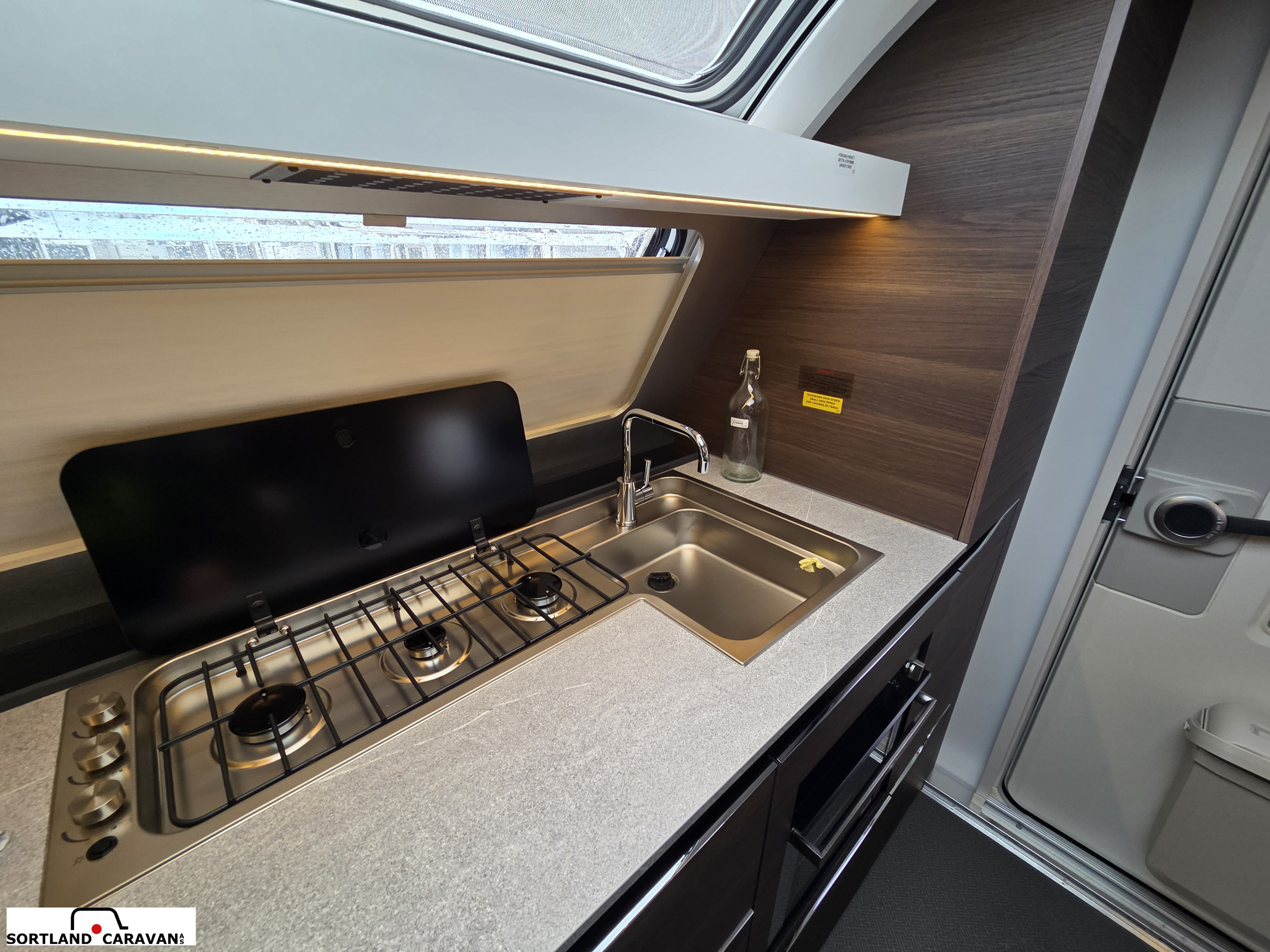 Adria ALPINA 663 HT - Adria