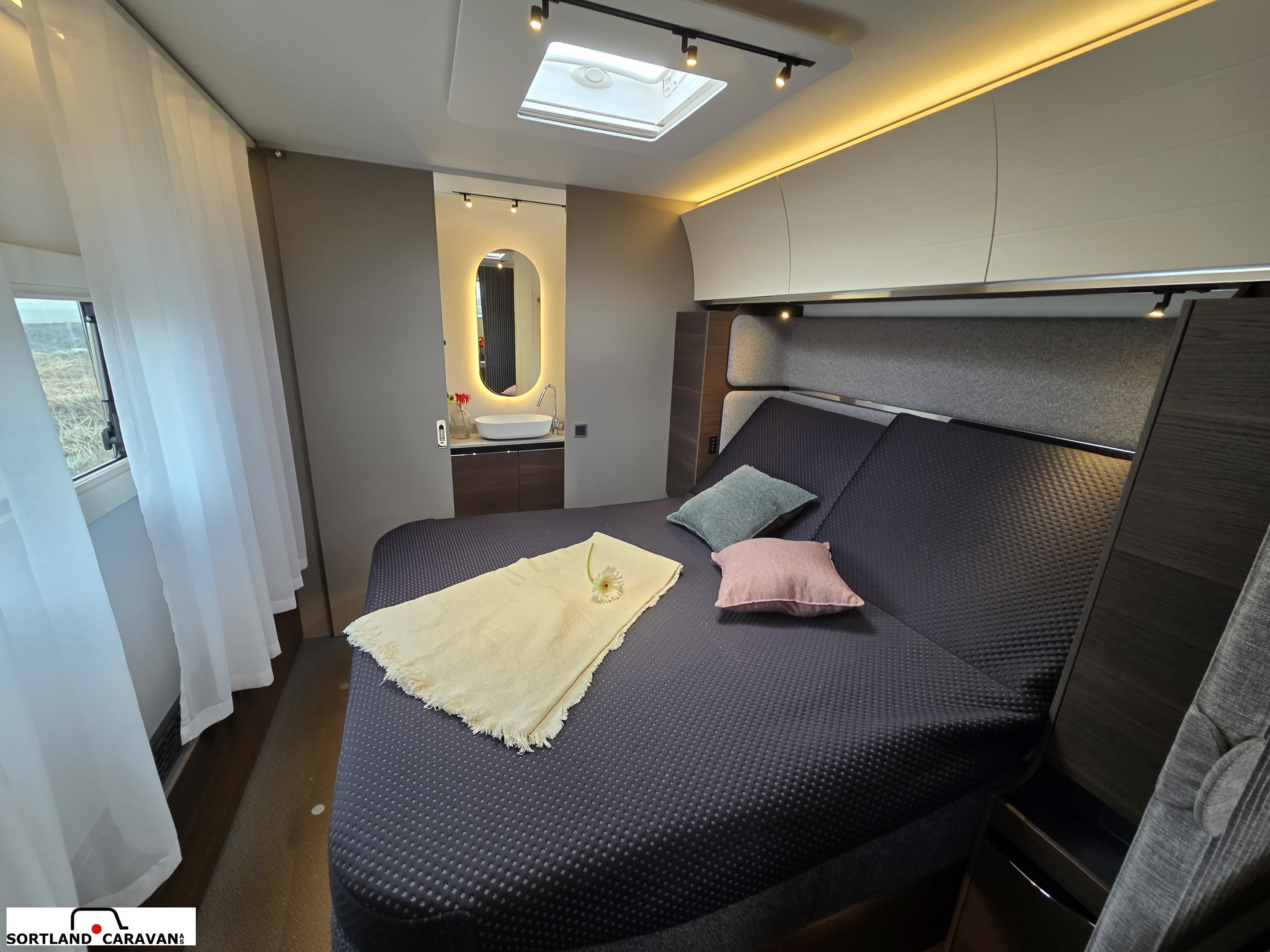 Adria ALPINA 663 HT - Adria