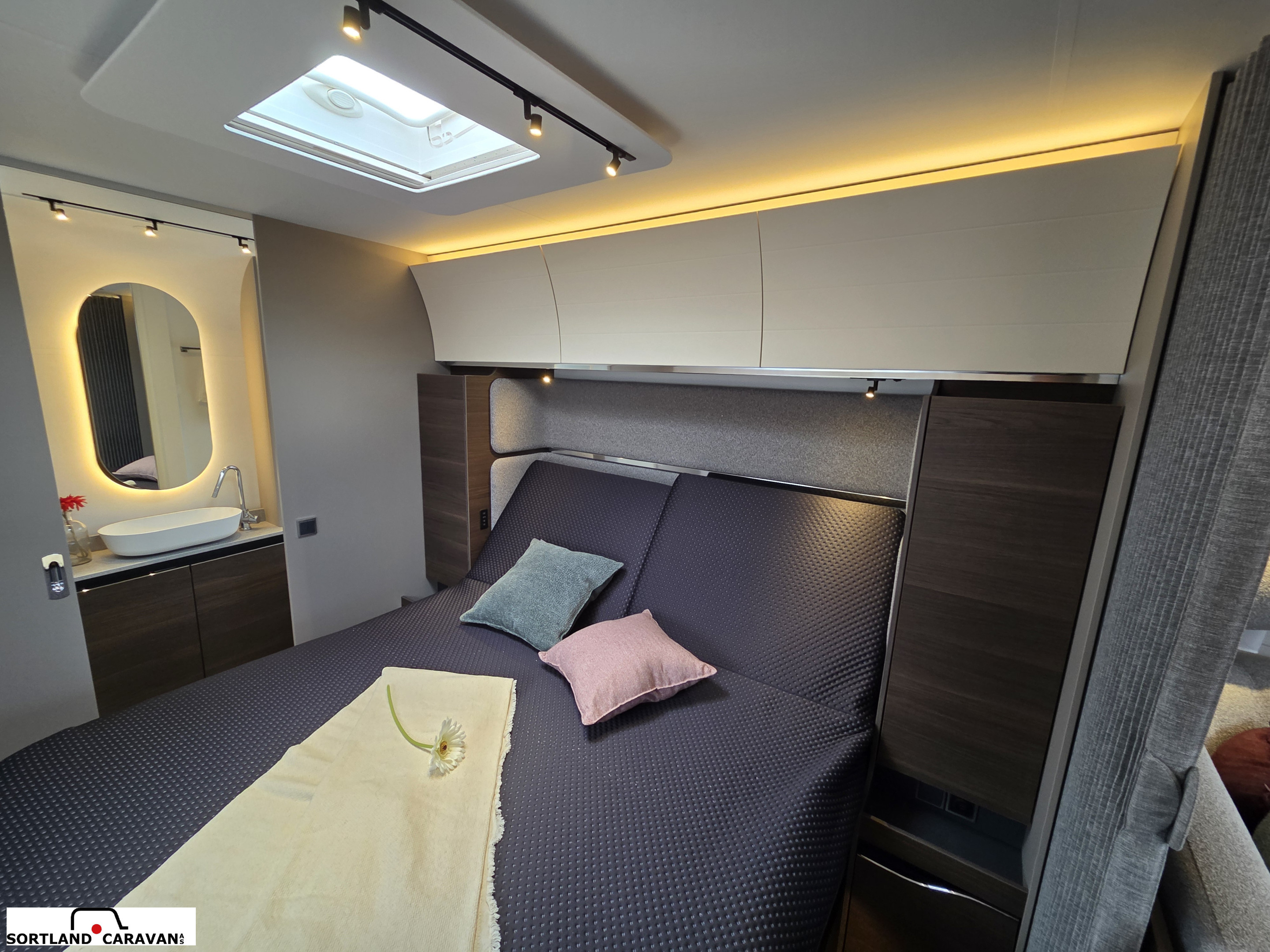 Adria ALPINA 663 HT - Adria