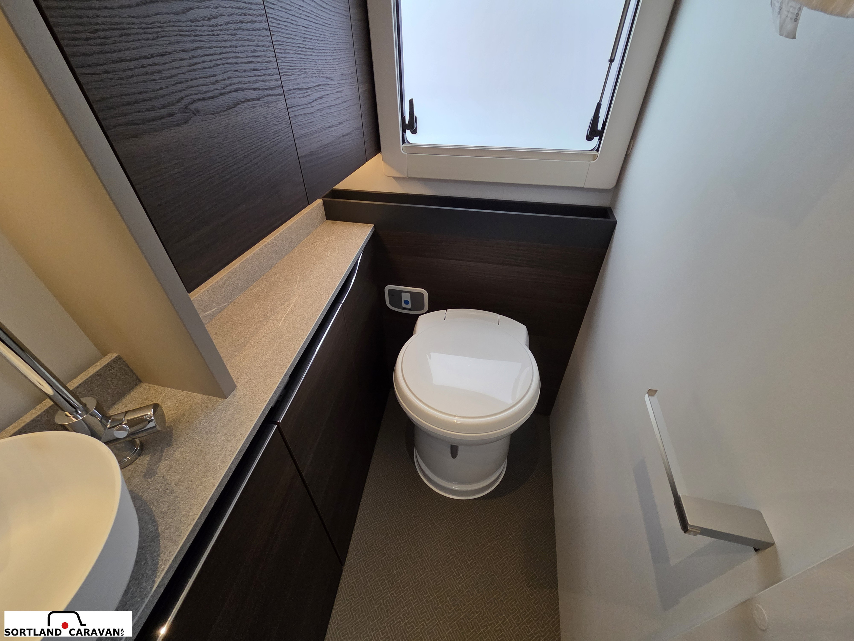 Adria ALPINA 663 HT - Adria