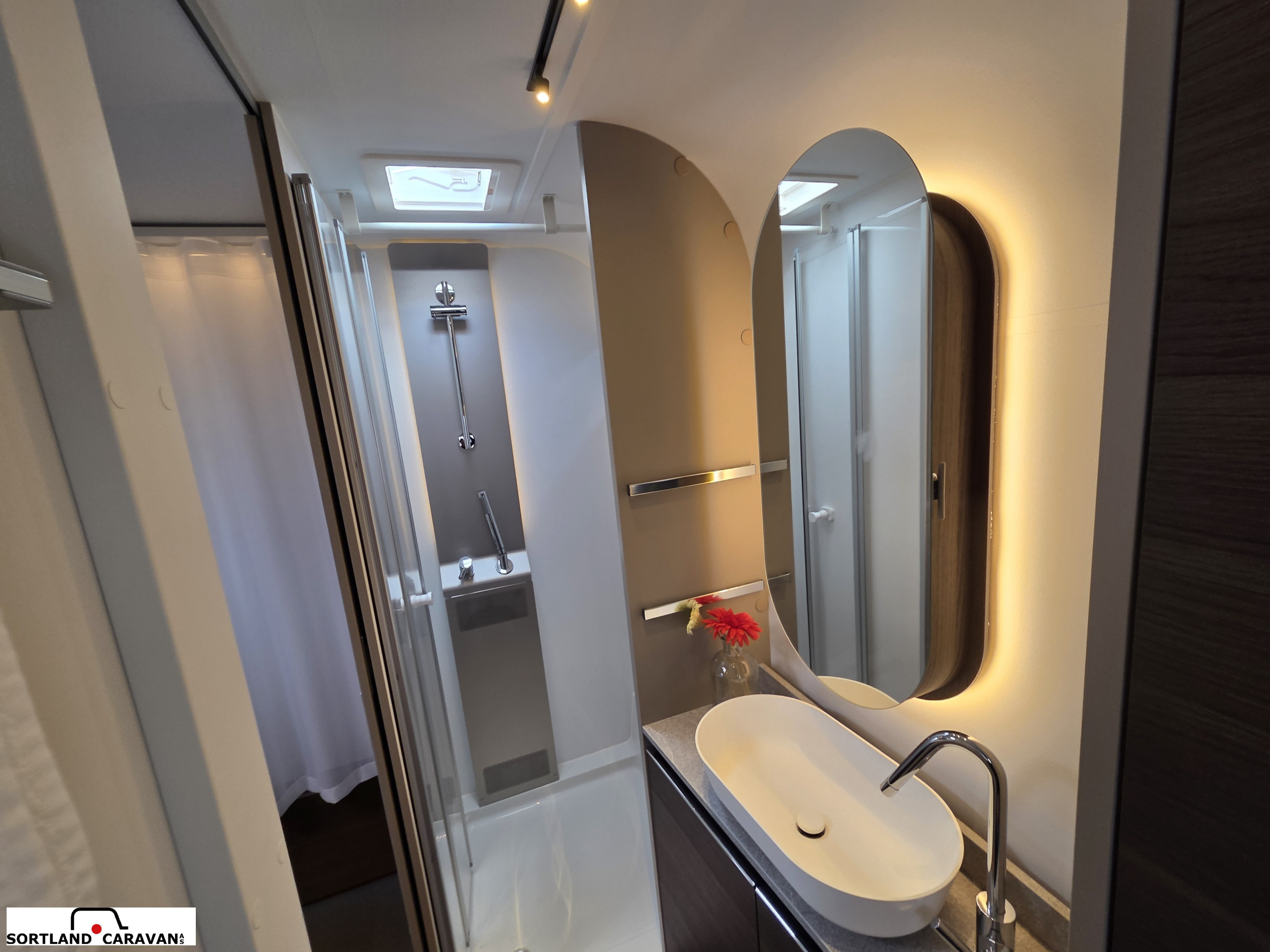 Adria ALPINA 663 HT - Adria