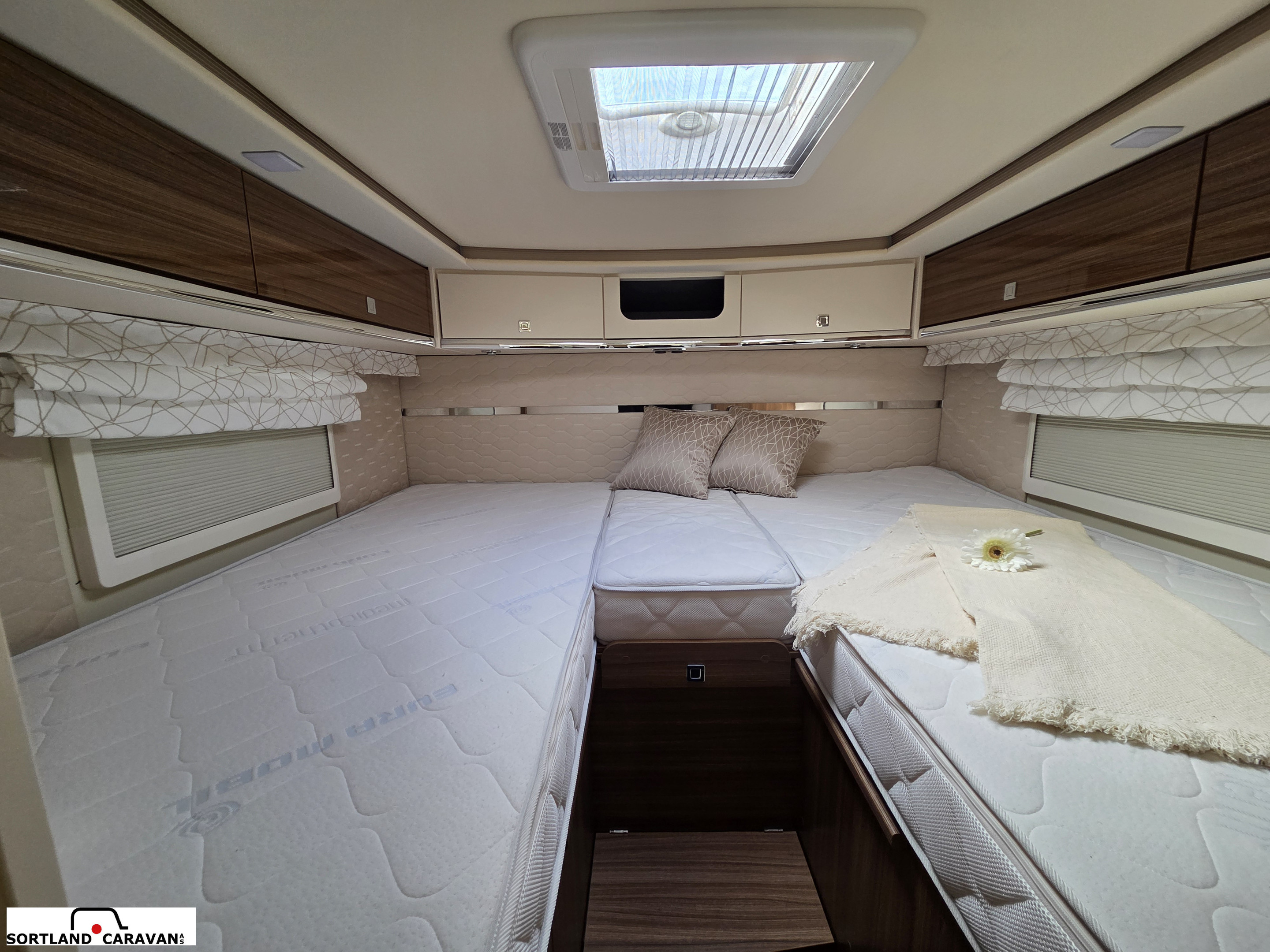 Eura Mobil Contura 766 EF - Eura Mobil