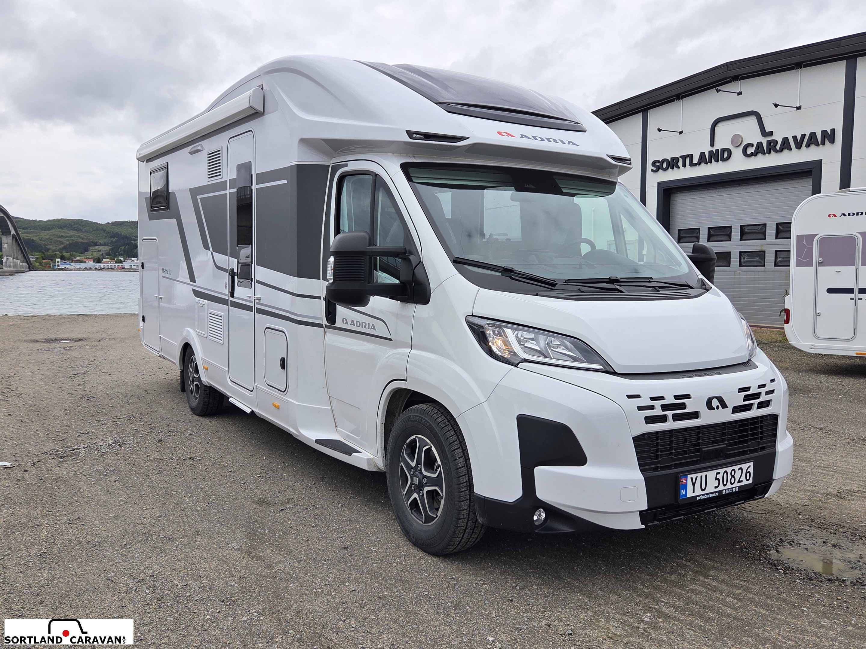 MATRIX PLUS 670 SL - Adria