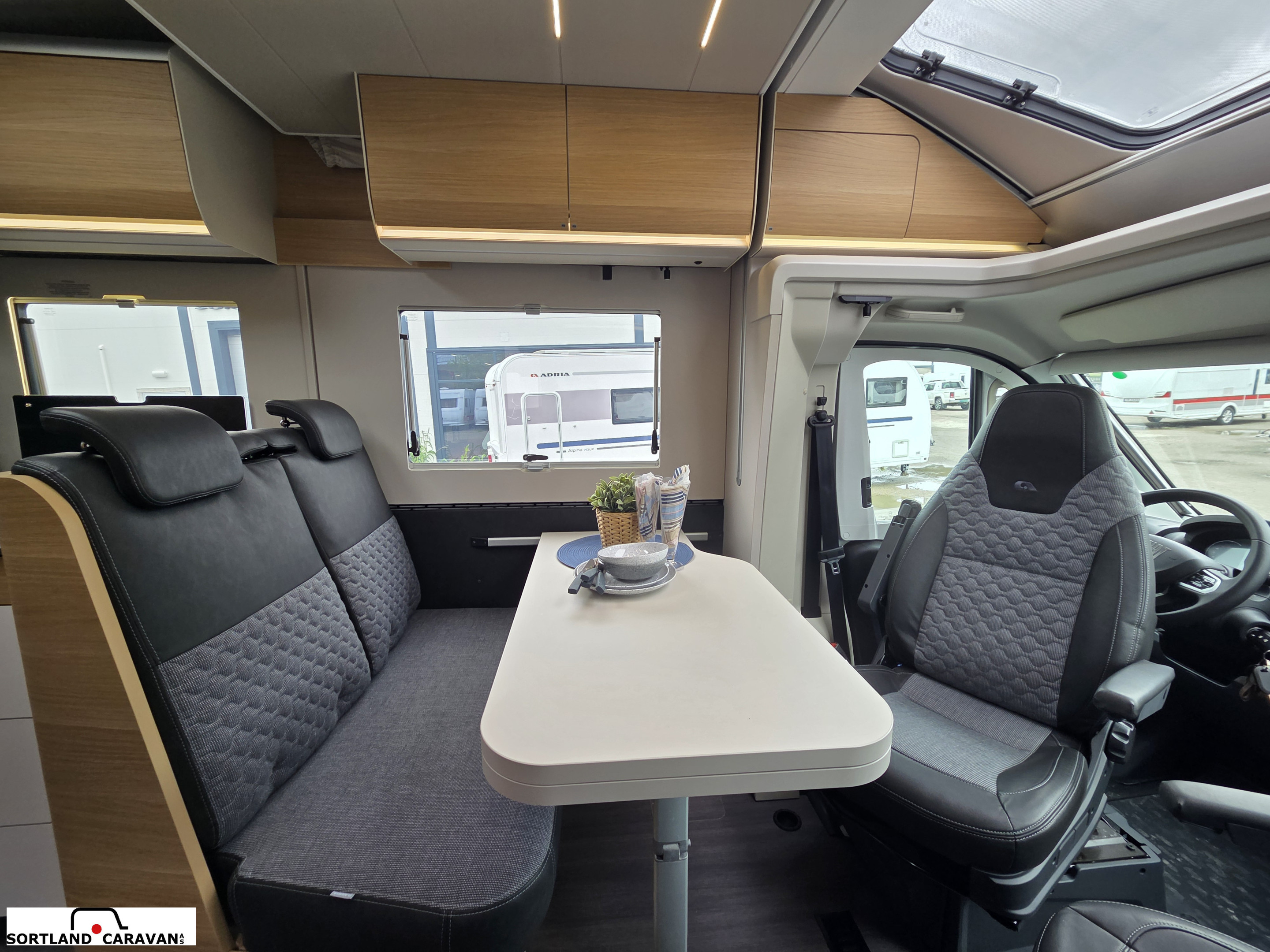 Adria MATRIX PLUS 670 SL - Adria