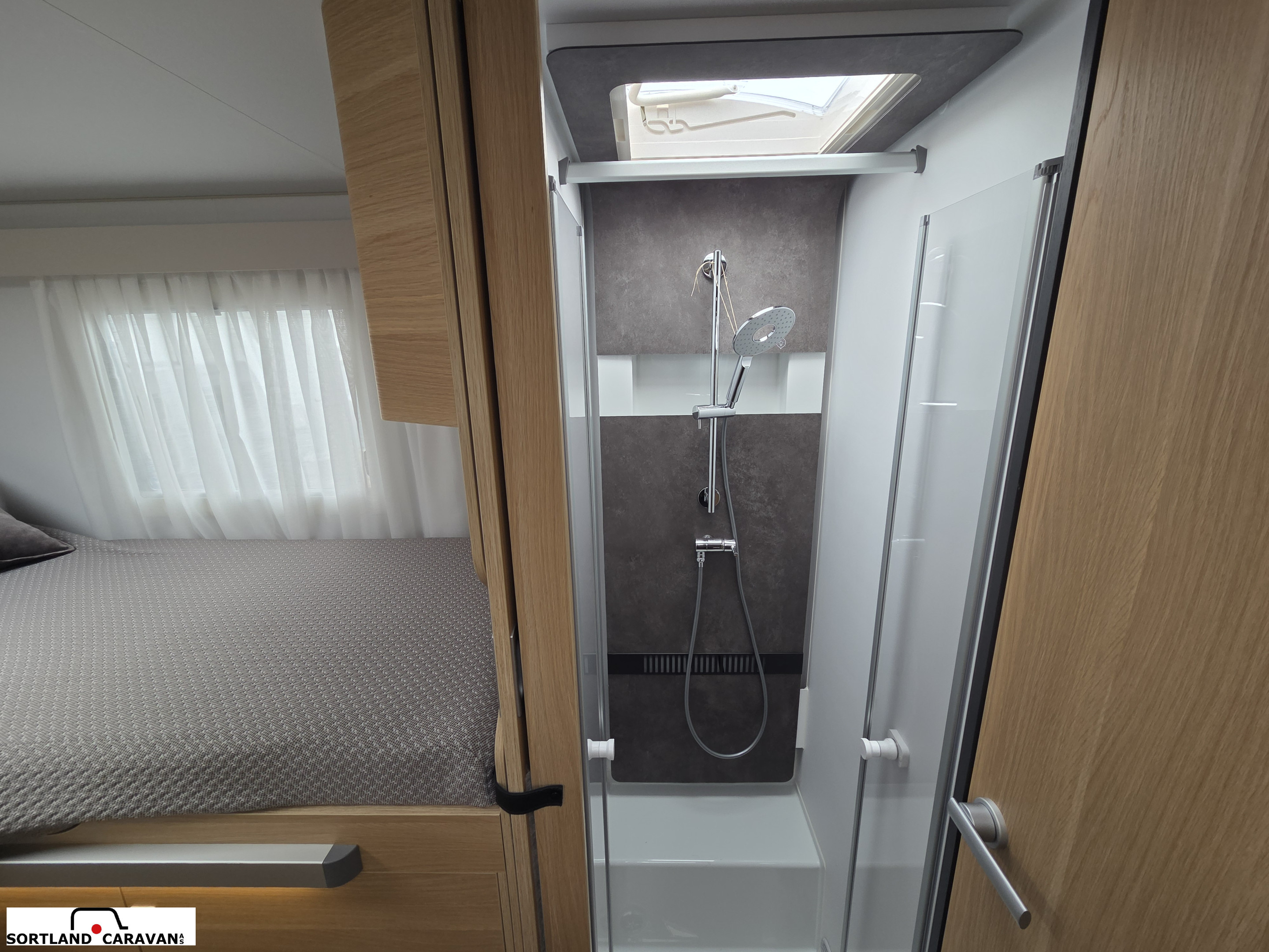 Adria MATRIX PLUS 670 SL - Adria