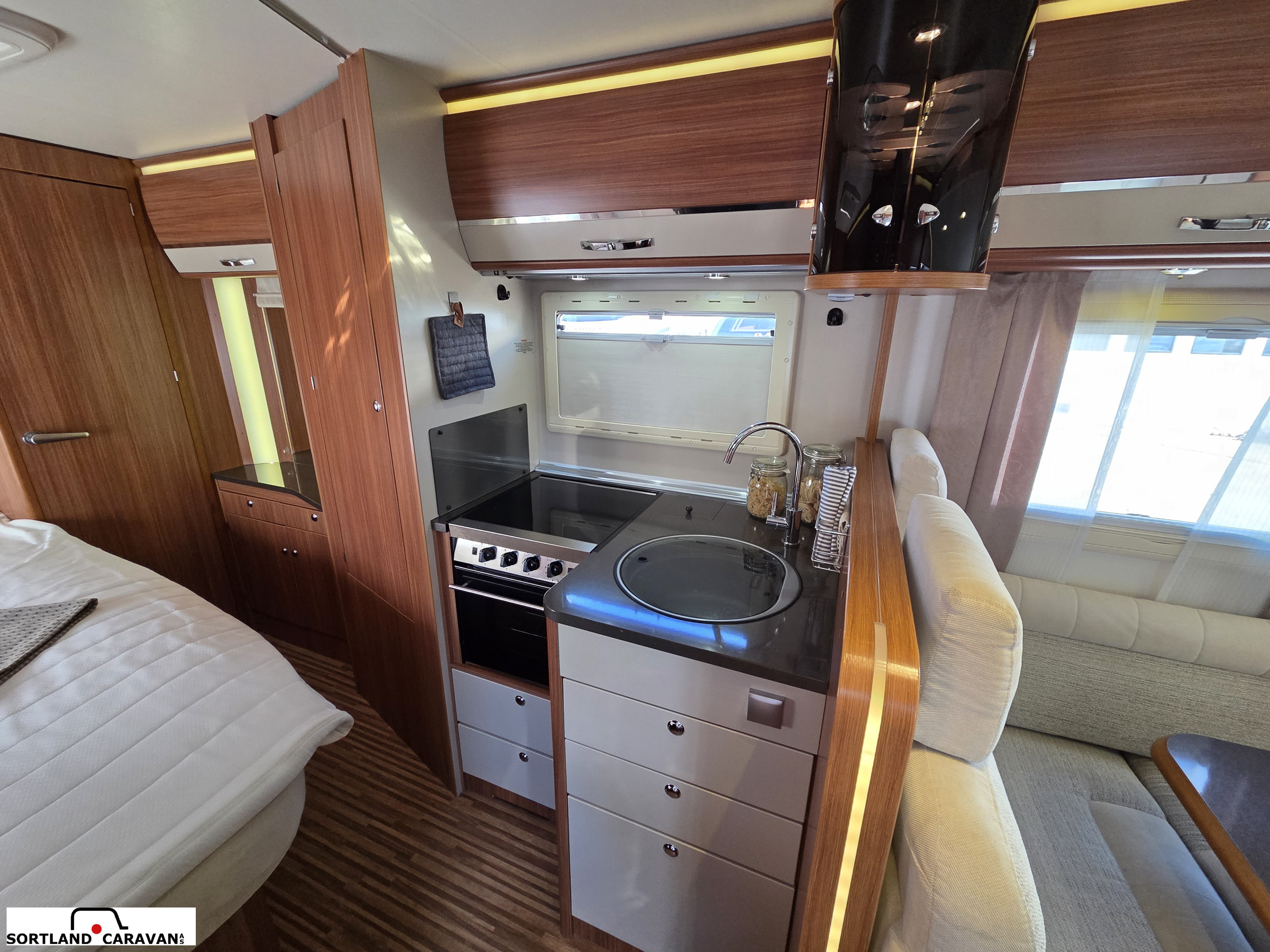 Adria SONIC I 700 ST - Adria