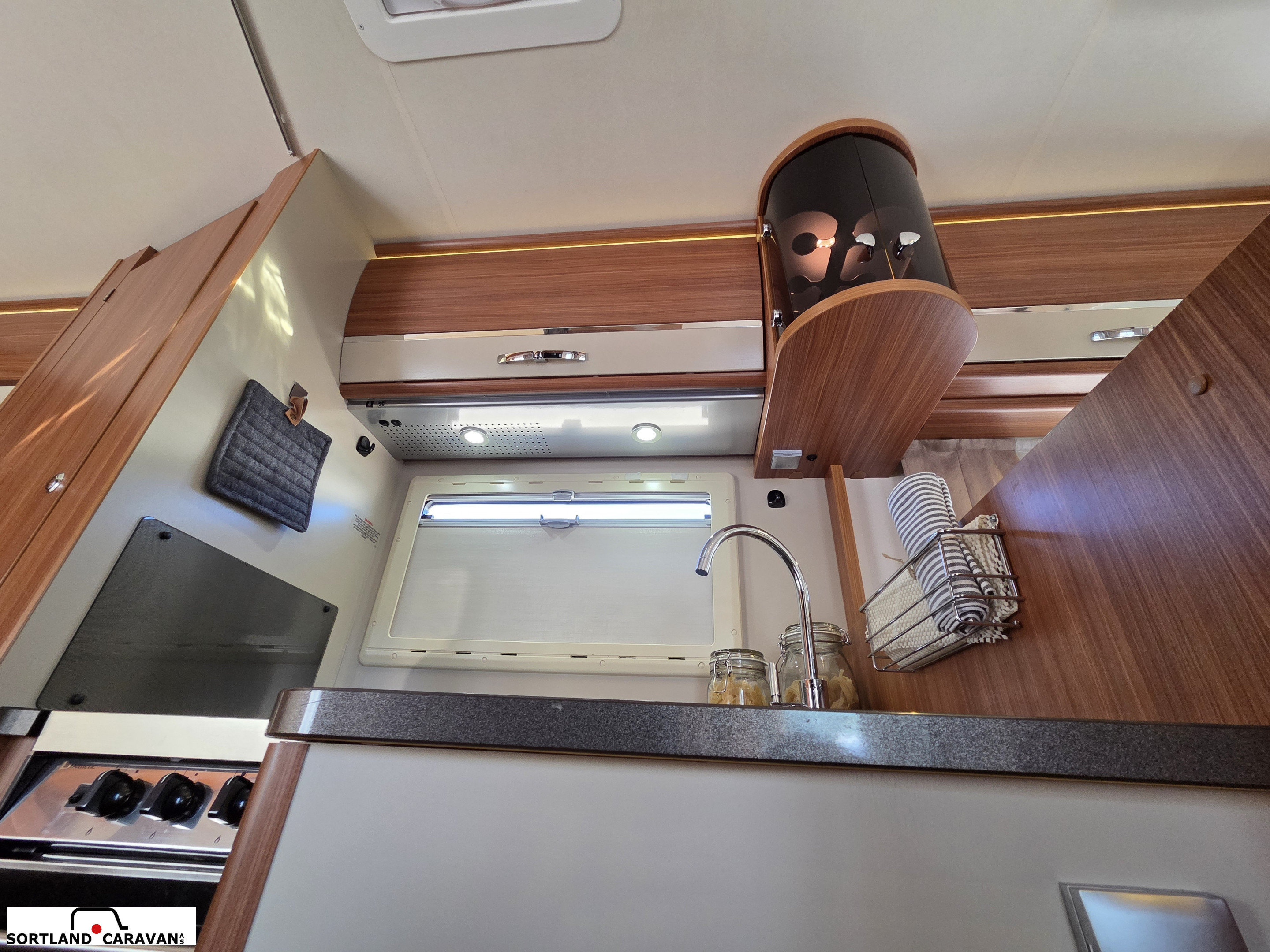 Adria SONIC I 700 ST - Adria