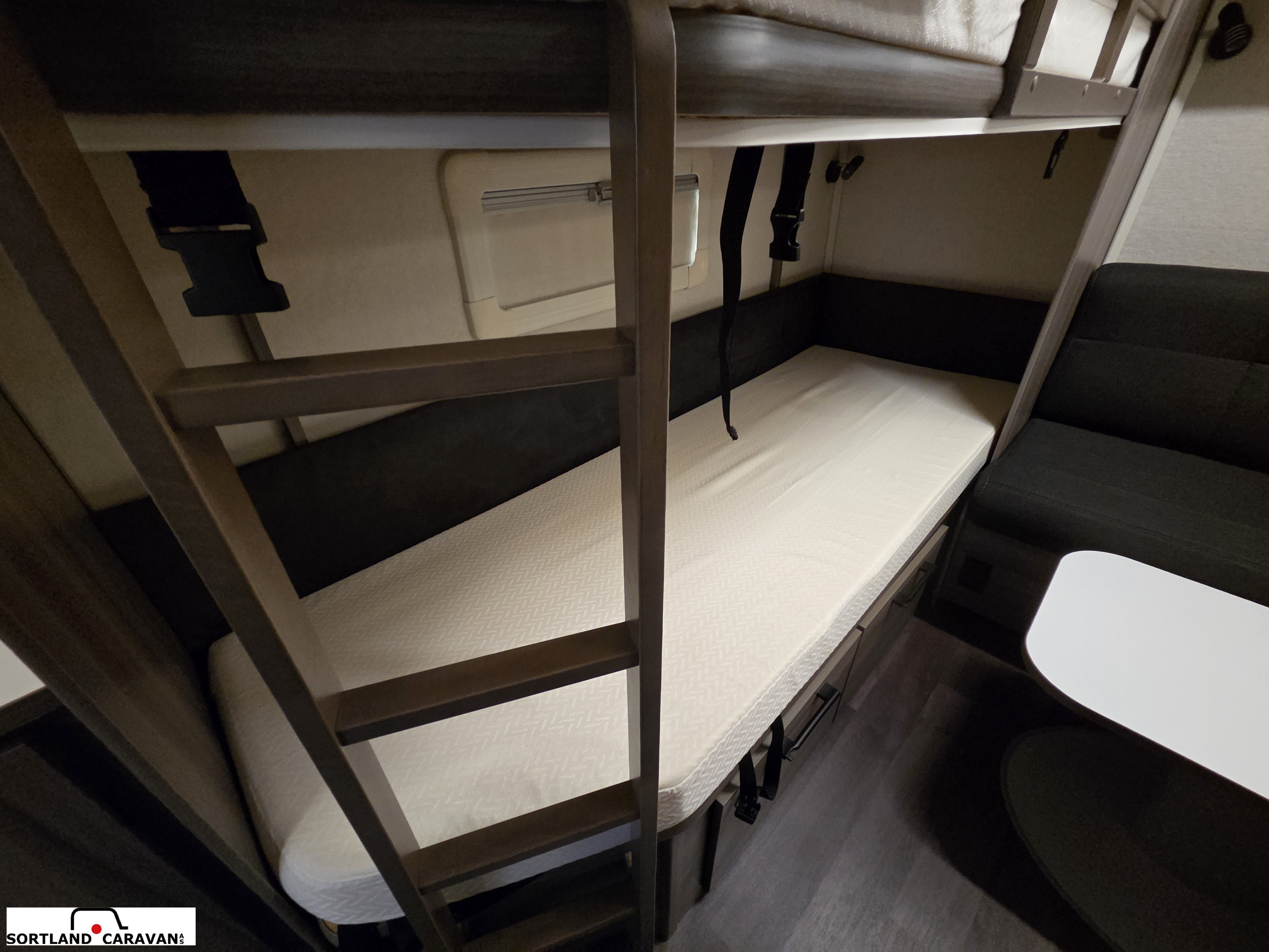 KABE ESTATE 780 DGDL KS - KABE