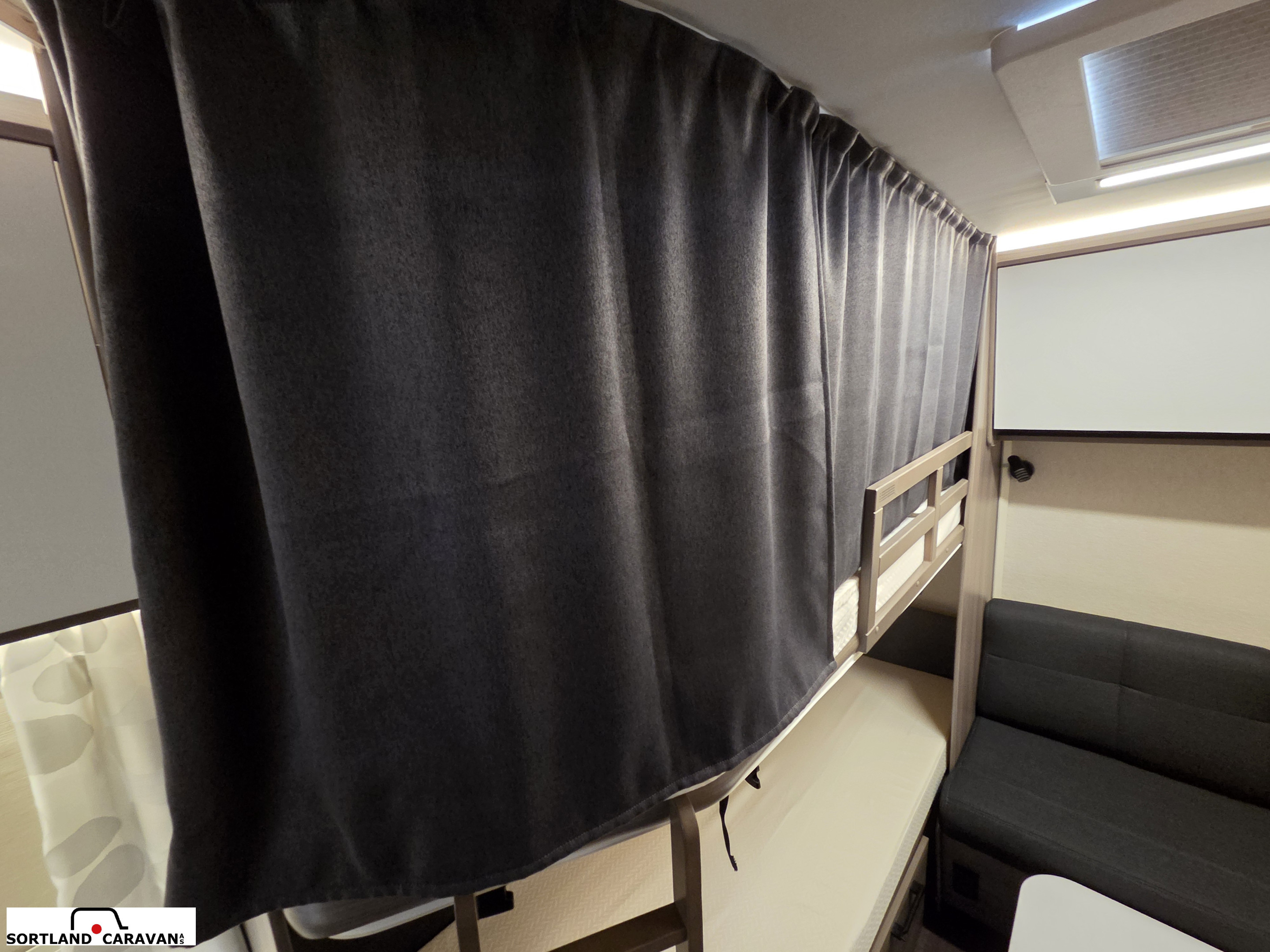 KABE ESTATE 780 DGDL KS - KABE