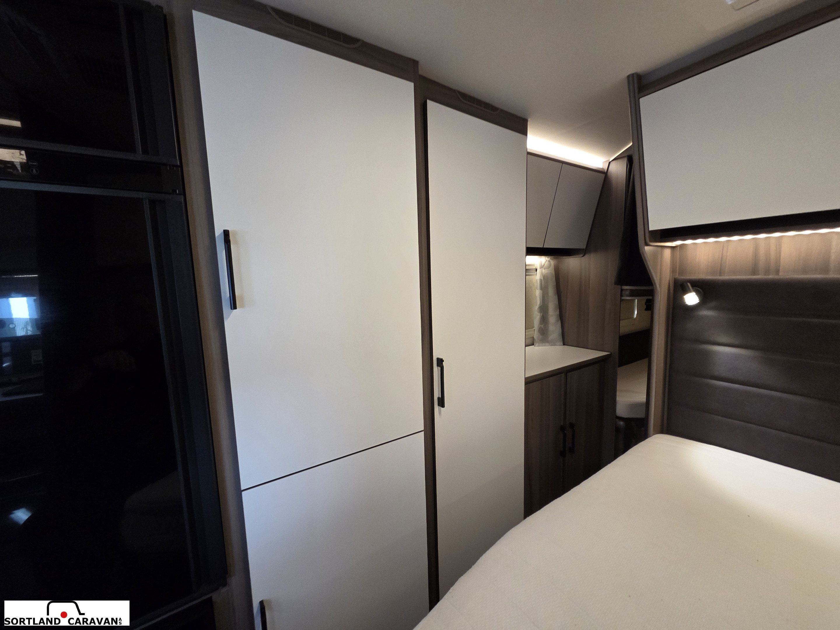KABE ESTATE 780 DGDL KS - KABE