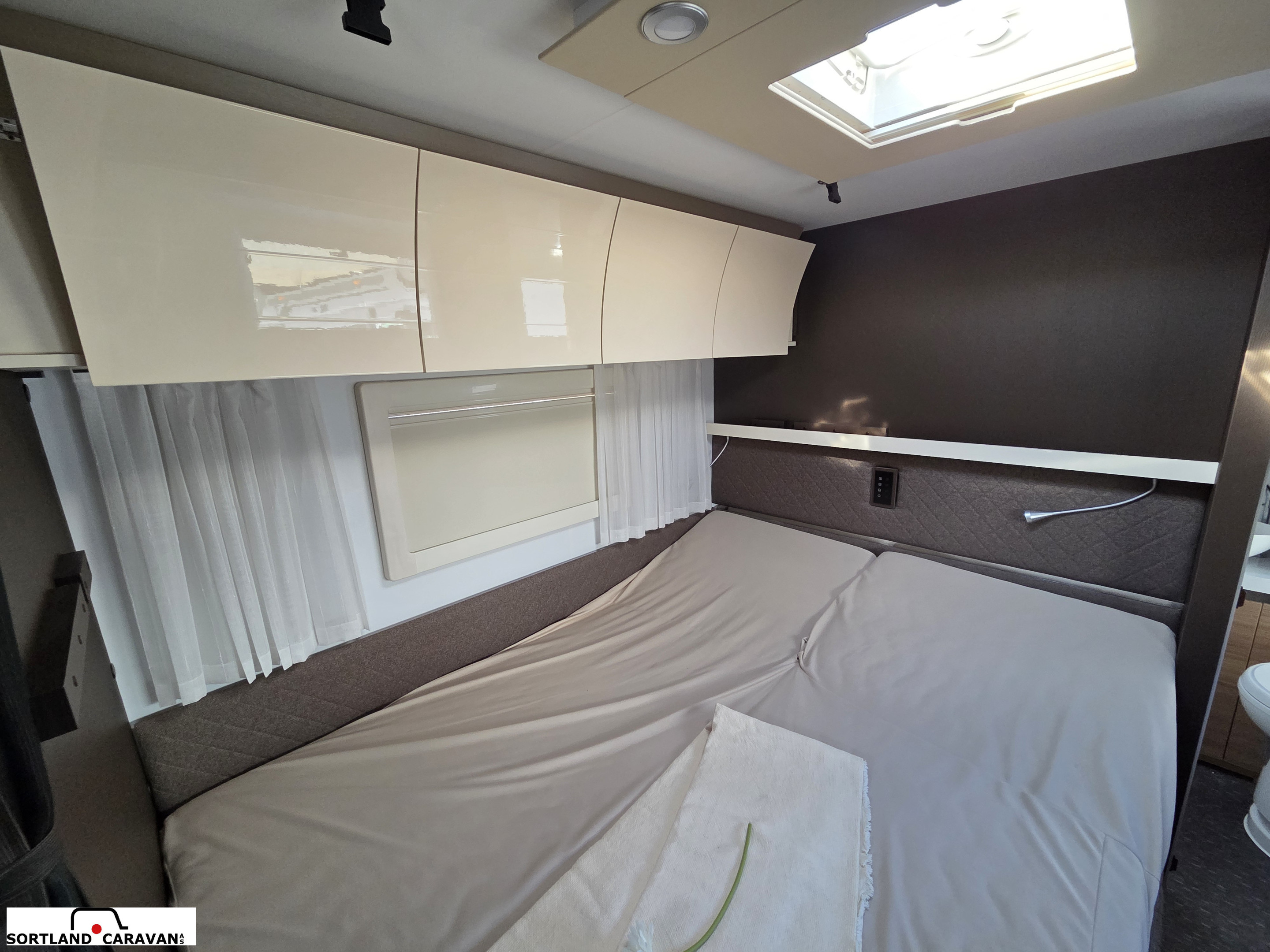 Adria Alpina 753 UP - Adria