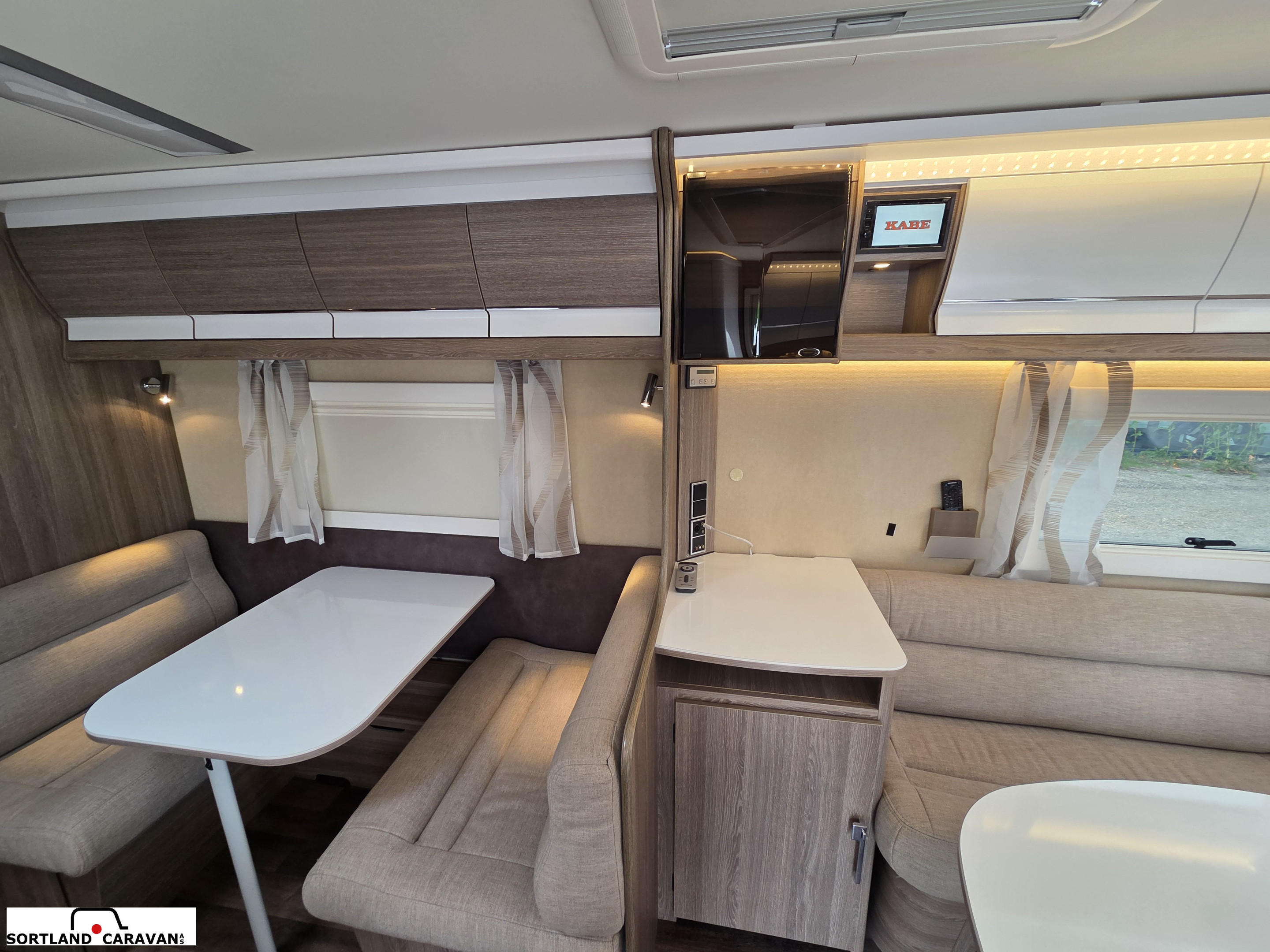 KABE ROYAL HACIENDA 880 T - KABE