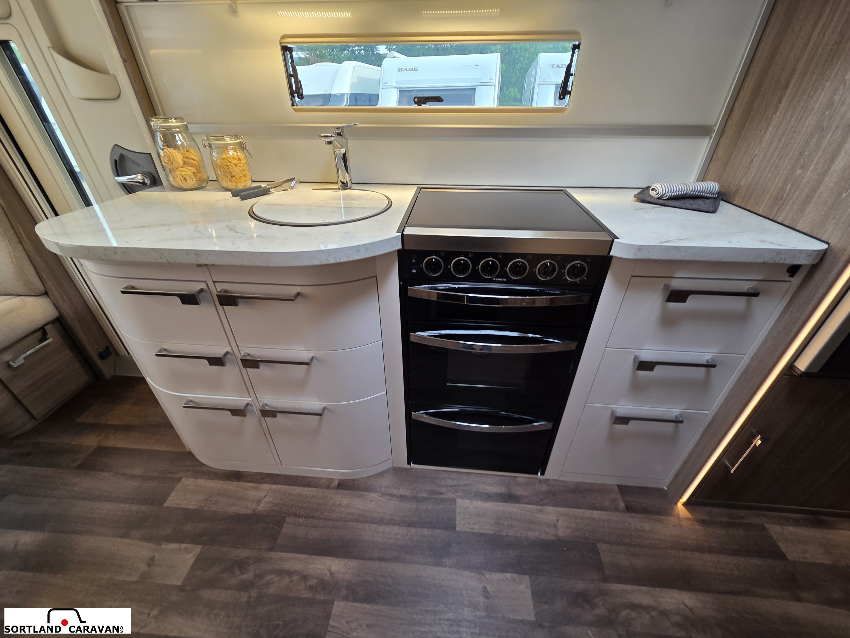 KABE ROYAL HACIENDA 880 T - KABE