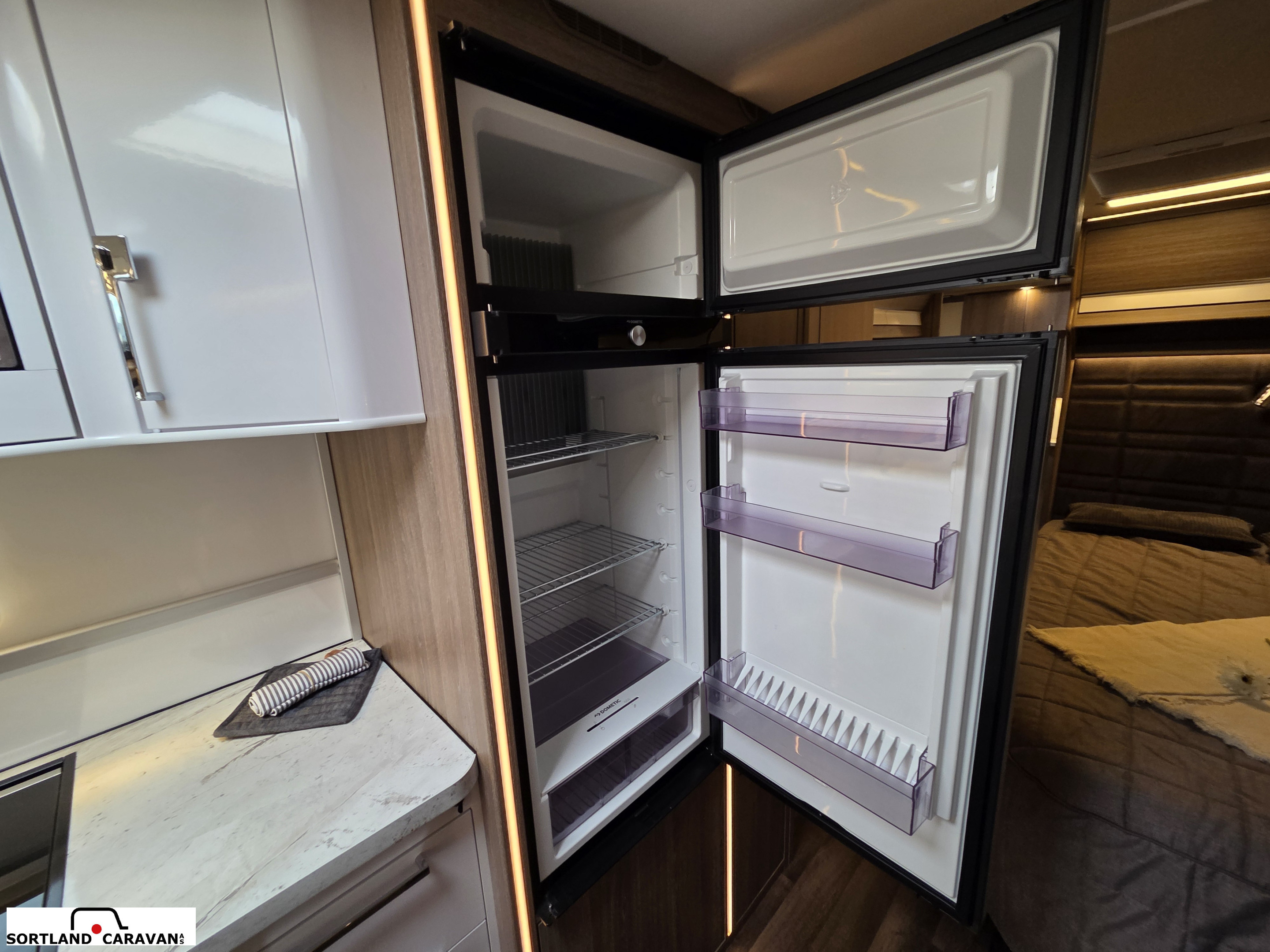 KABE ROYAL HACIENDA 880 T - KABE