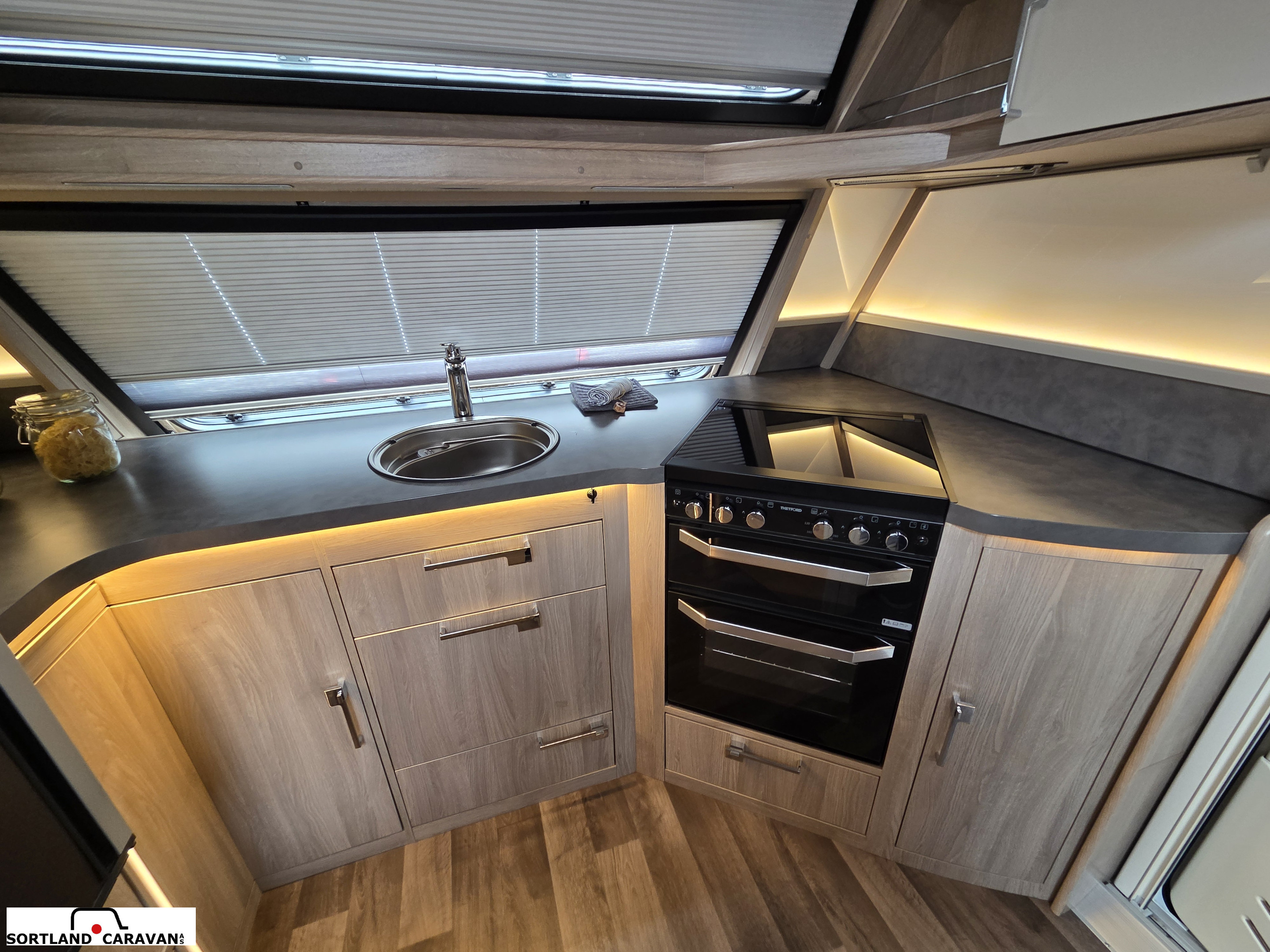 KABE ROYAL 600 XL FK KS - KABE