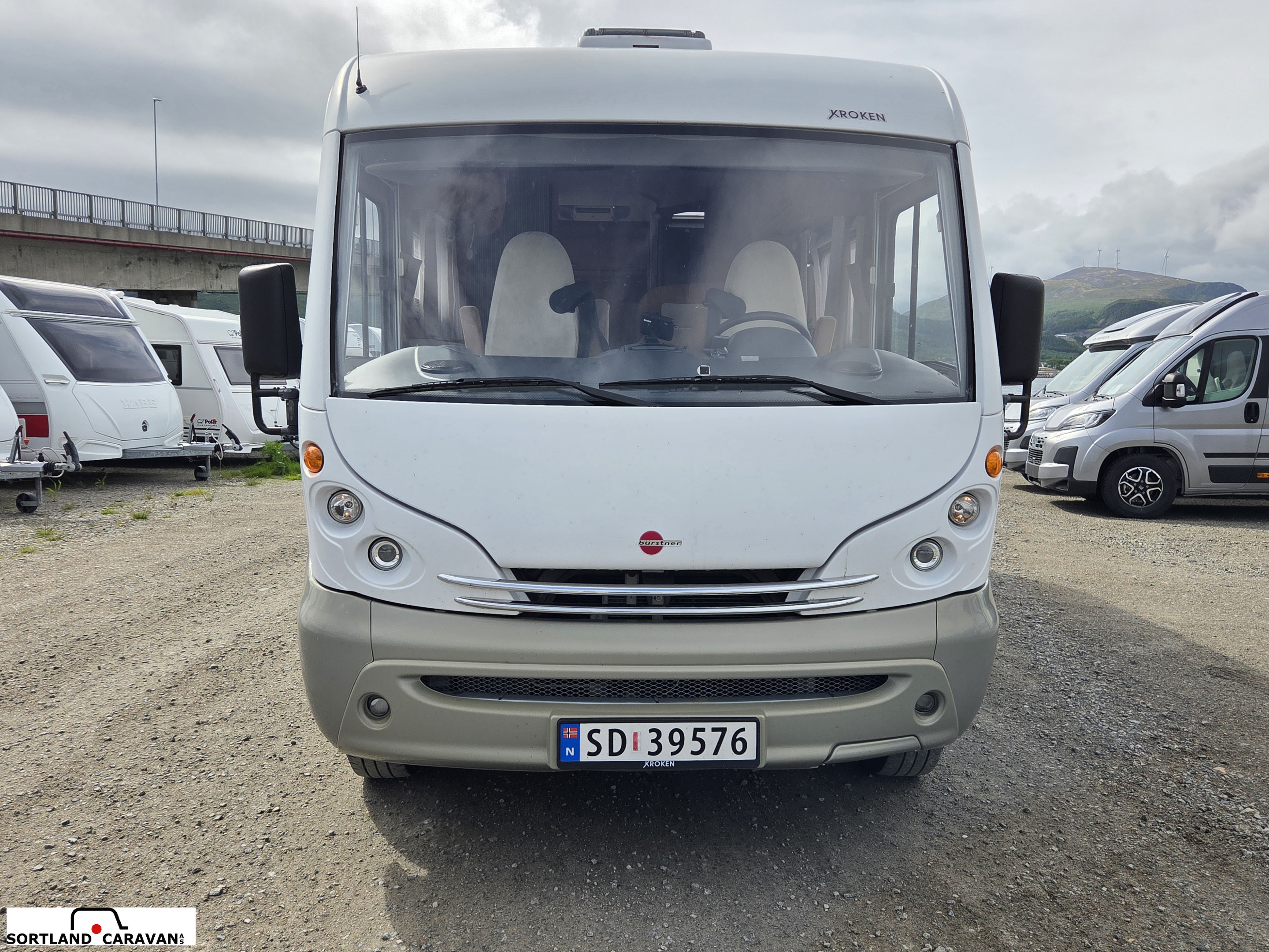 Bürstner AVIANO I 684 - Bürstner