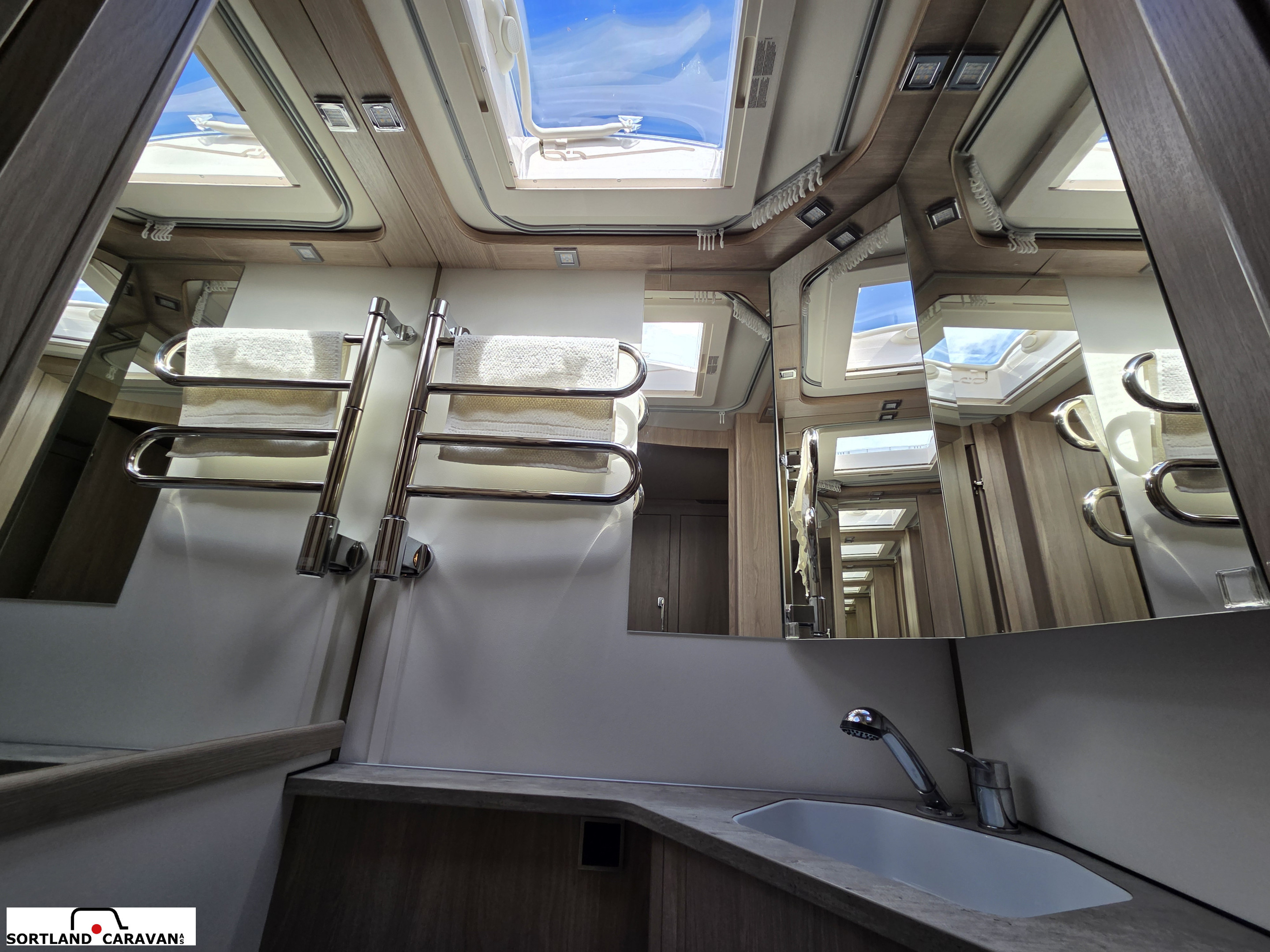 KABE ONYX 630 GLE KS - KABE