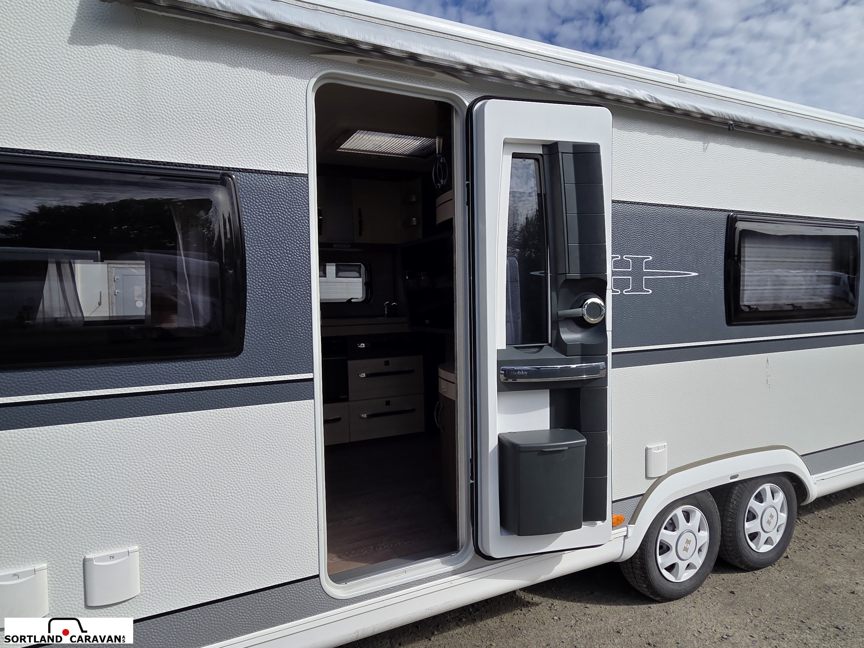 Hobby 720 UKFe Prestige - Hobby