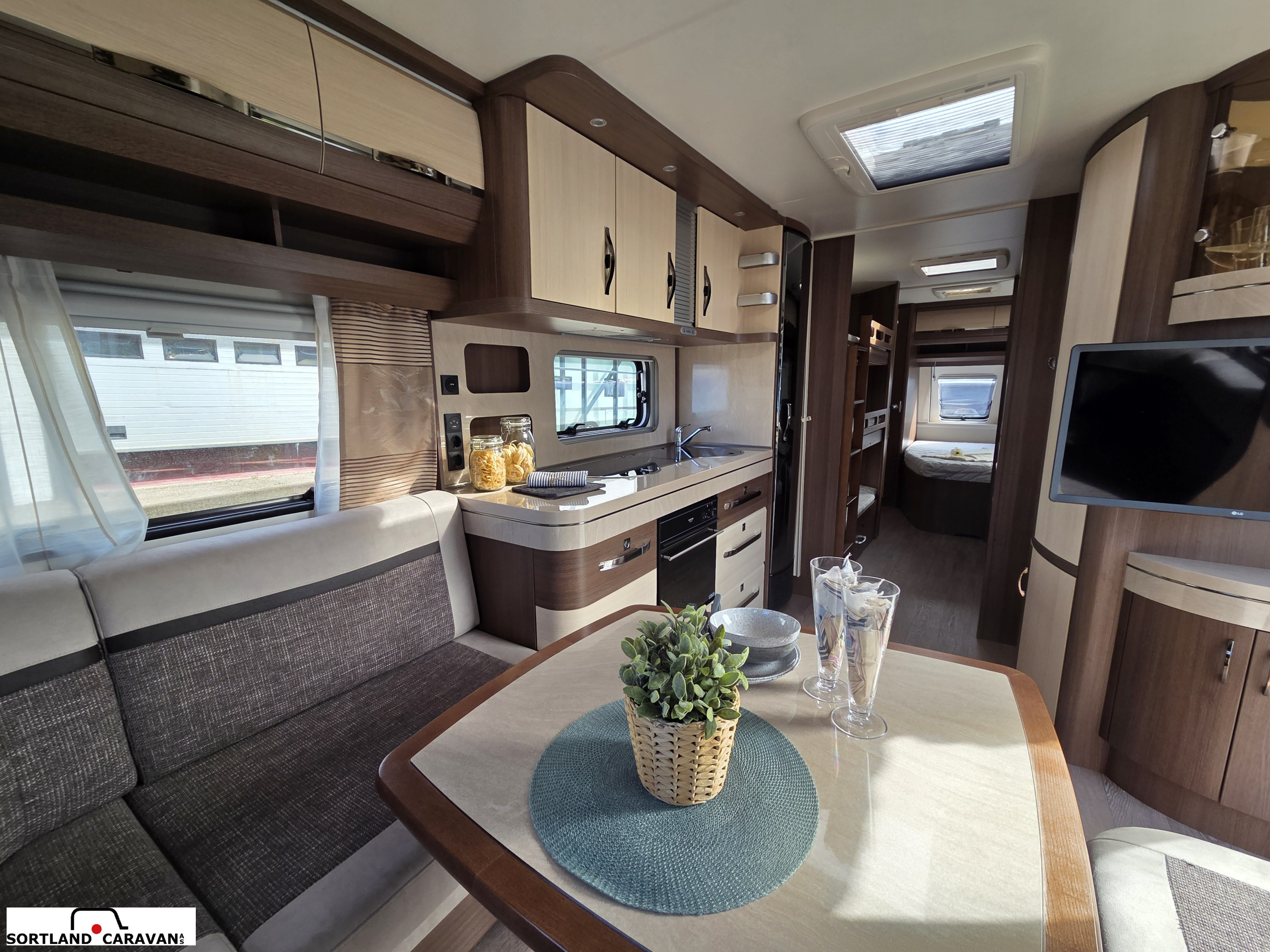 Hobby 720 UKFe Prestige - Hobby