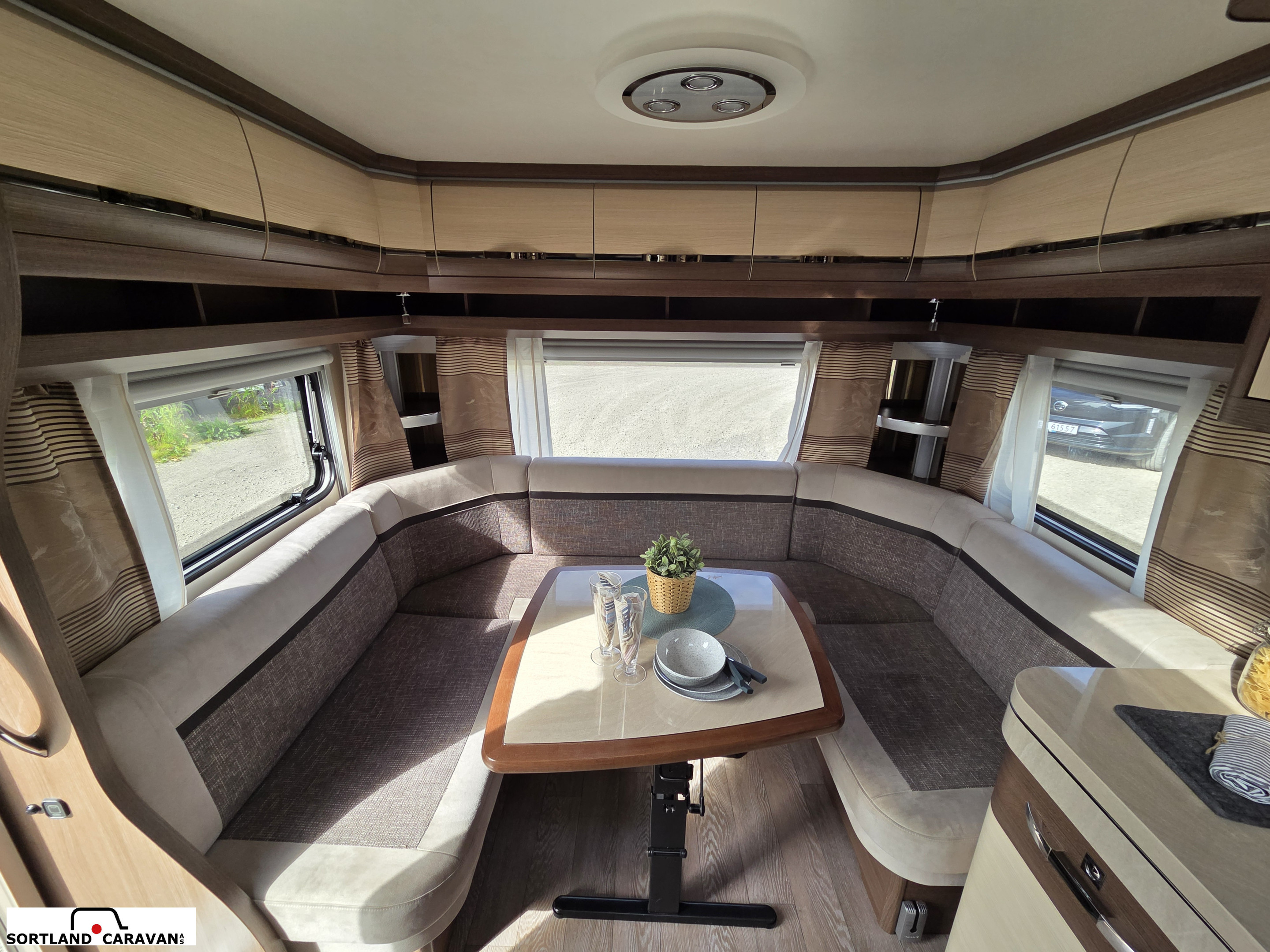 Hobby 720 UKFe Prestige - Hobby