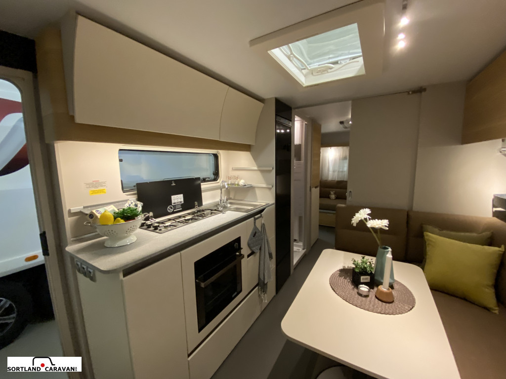 Adria Adora 673 PK - Adria