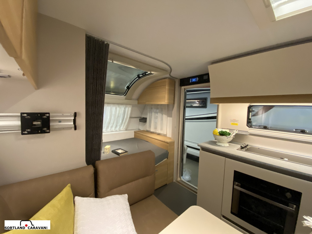 Adria Adora 673 PK - Adria