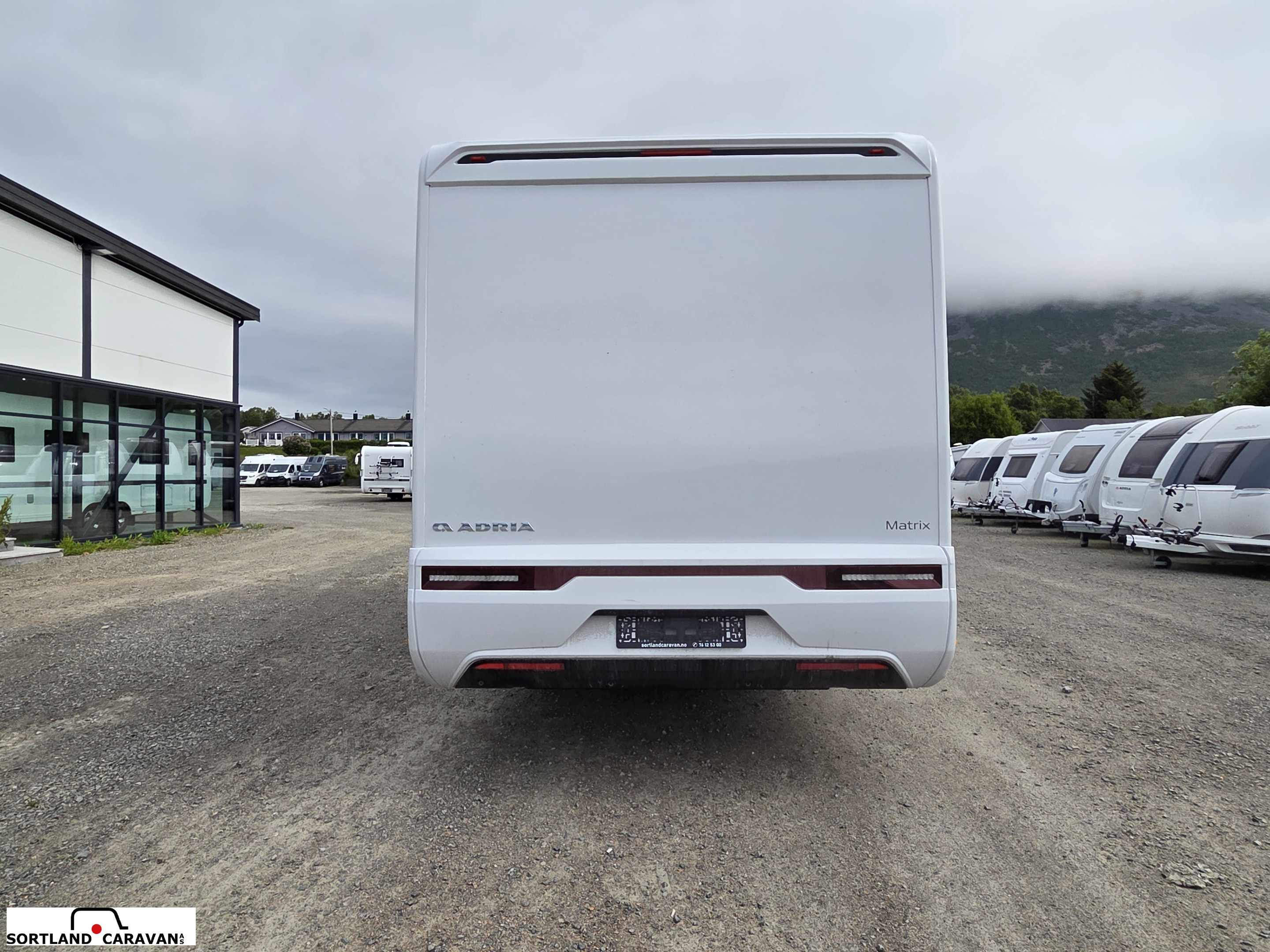Adria MATRIX PLUS 670 SL - Fiat MultiJet3 140HP (103kW) HD 43H - Adria