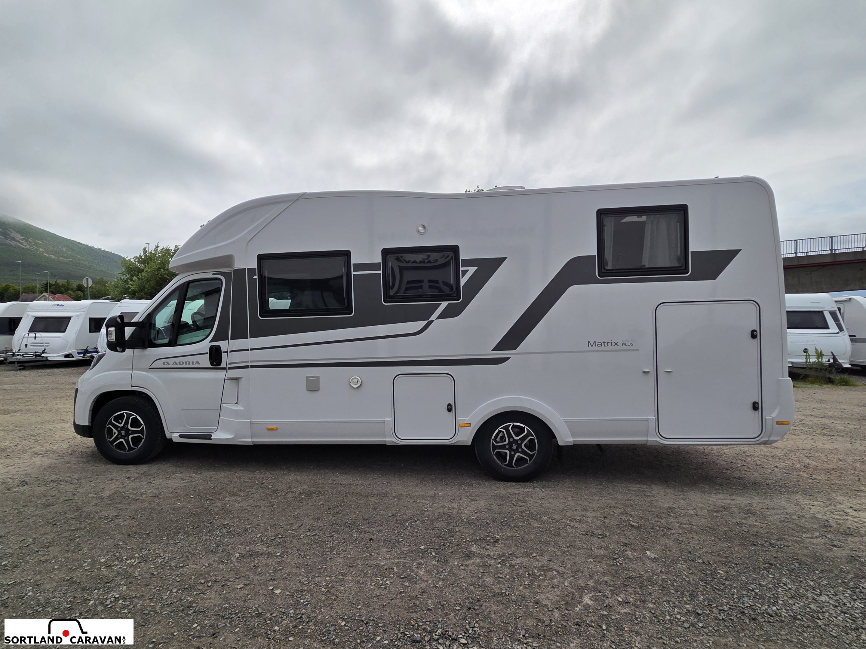 Adria MATRIX PLUS 670 SL - Fiat MultiJet3 140HP (103kW) HD 43H - Adria