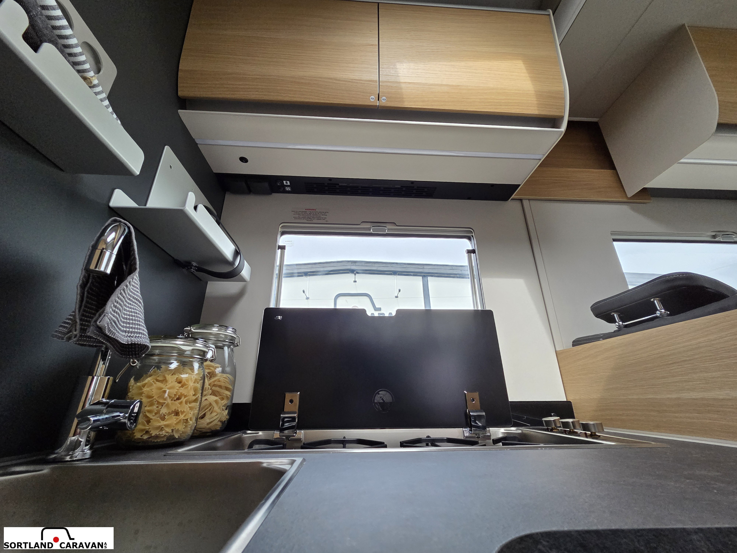 Adria MATRIX PLUS 670 SL - Fiat MultiJet3 140HP (103kW) HD 43H - Adria