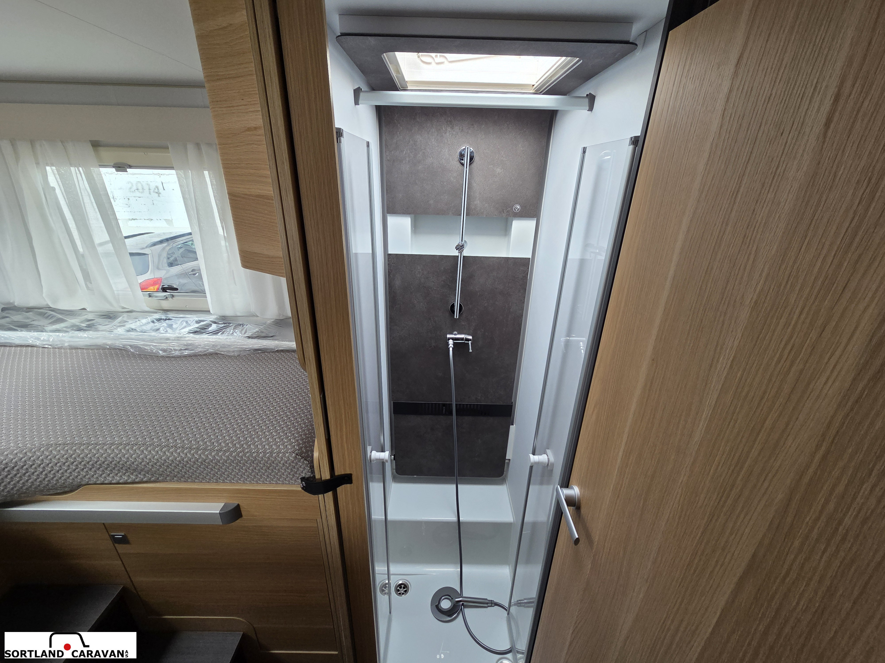 Adria MATRIX PLUS 670 SL - Fiat MultiJet3 140HP (103kW) HD 43H - Adria