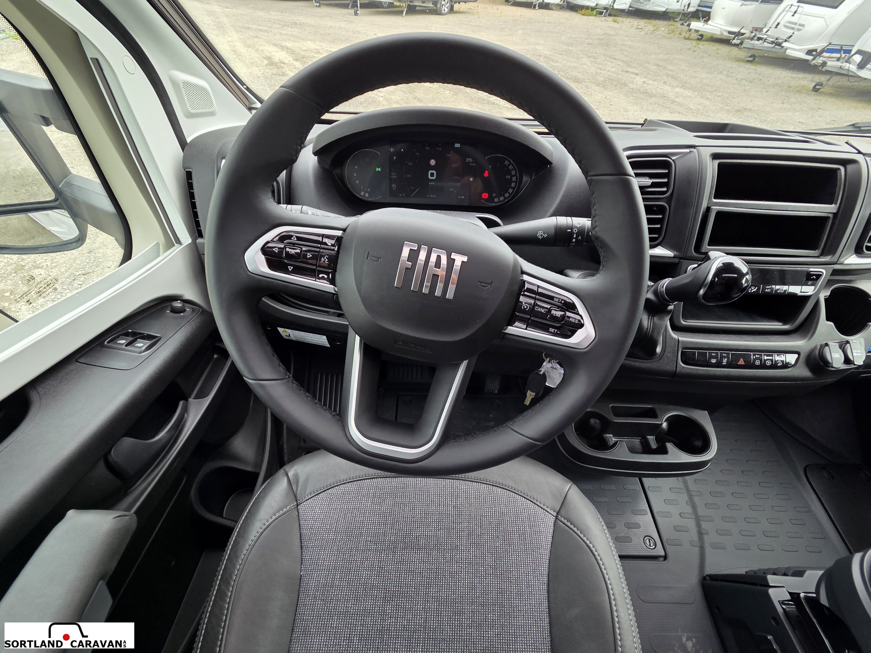 Adria MATRIX PLUS 670 SL - Fiat MultiJet3 140HP (103kW) HD 43H - Adria