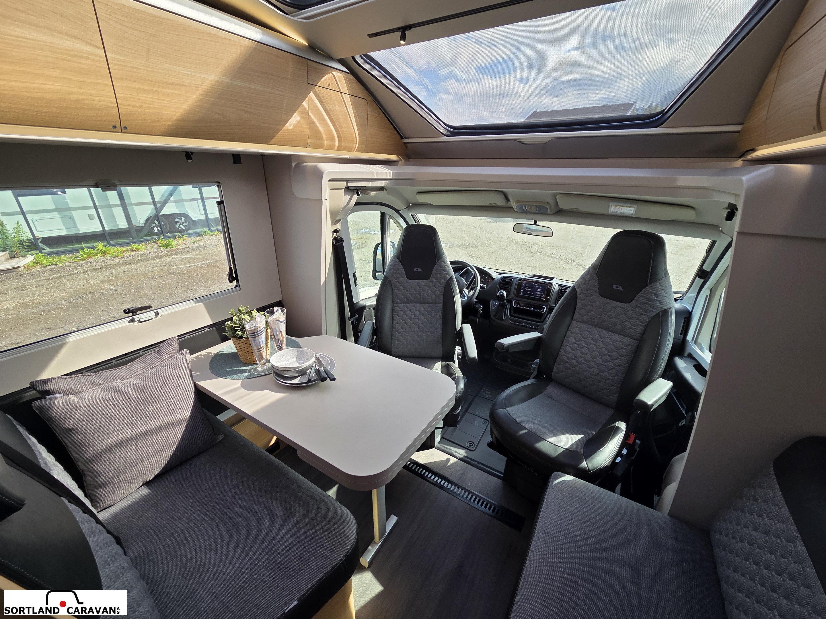 Adria CORAL 670SL - Adria