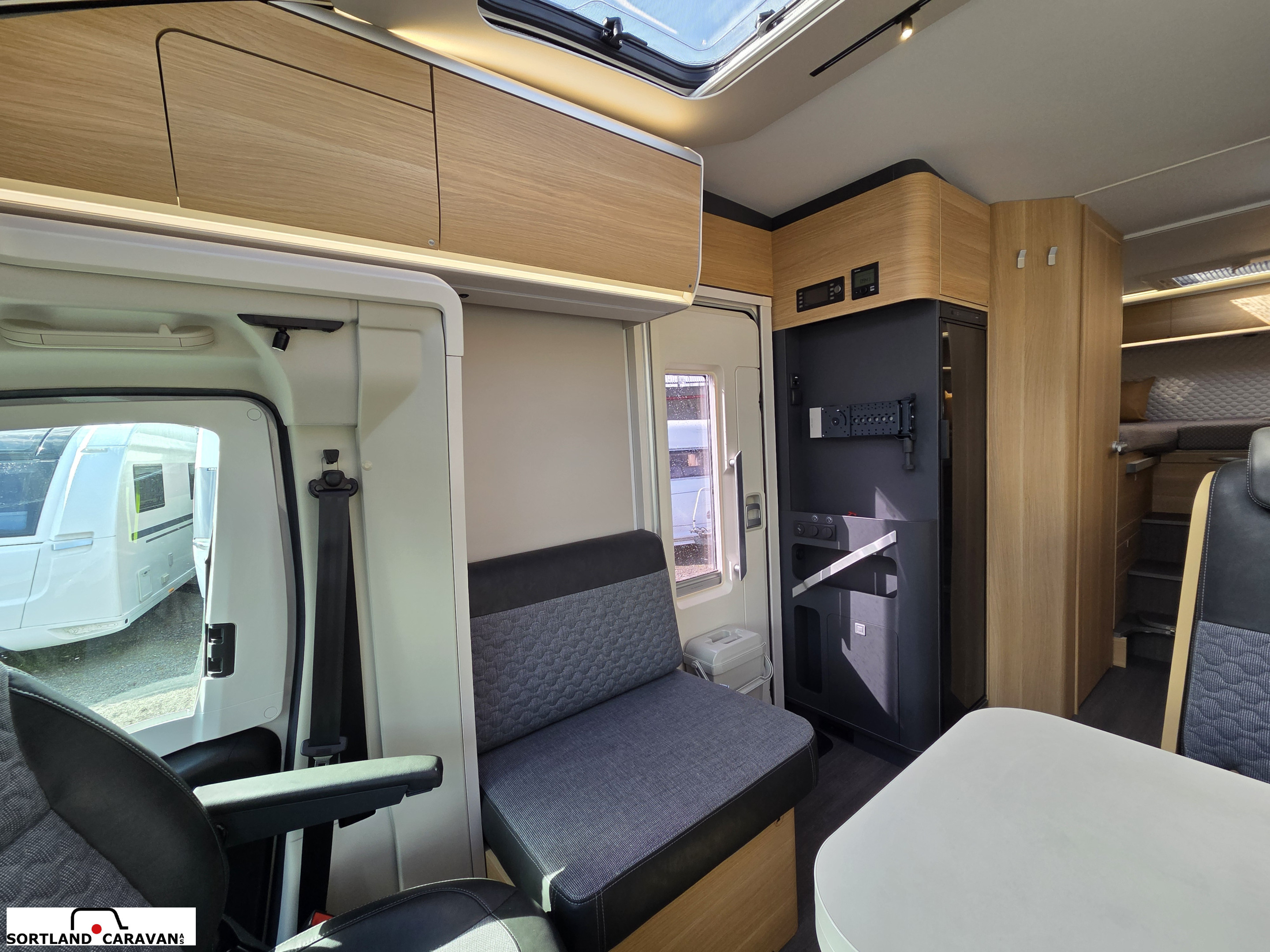 Adria CORAL 670SL - Adria