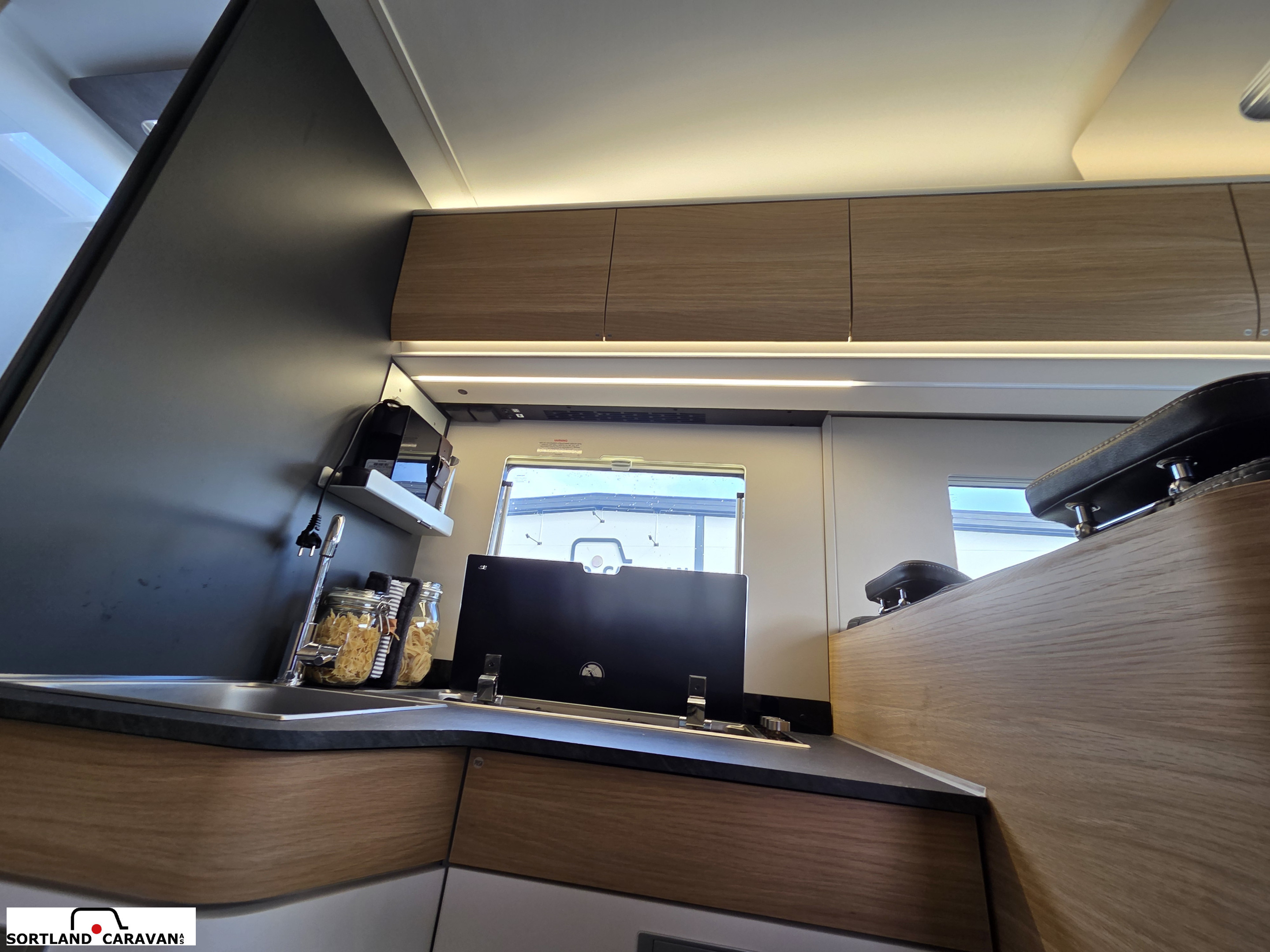 Adria CORAL 670SL - Adria