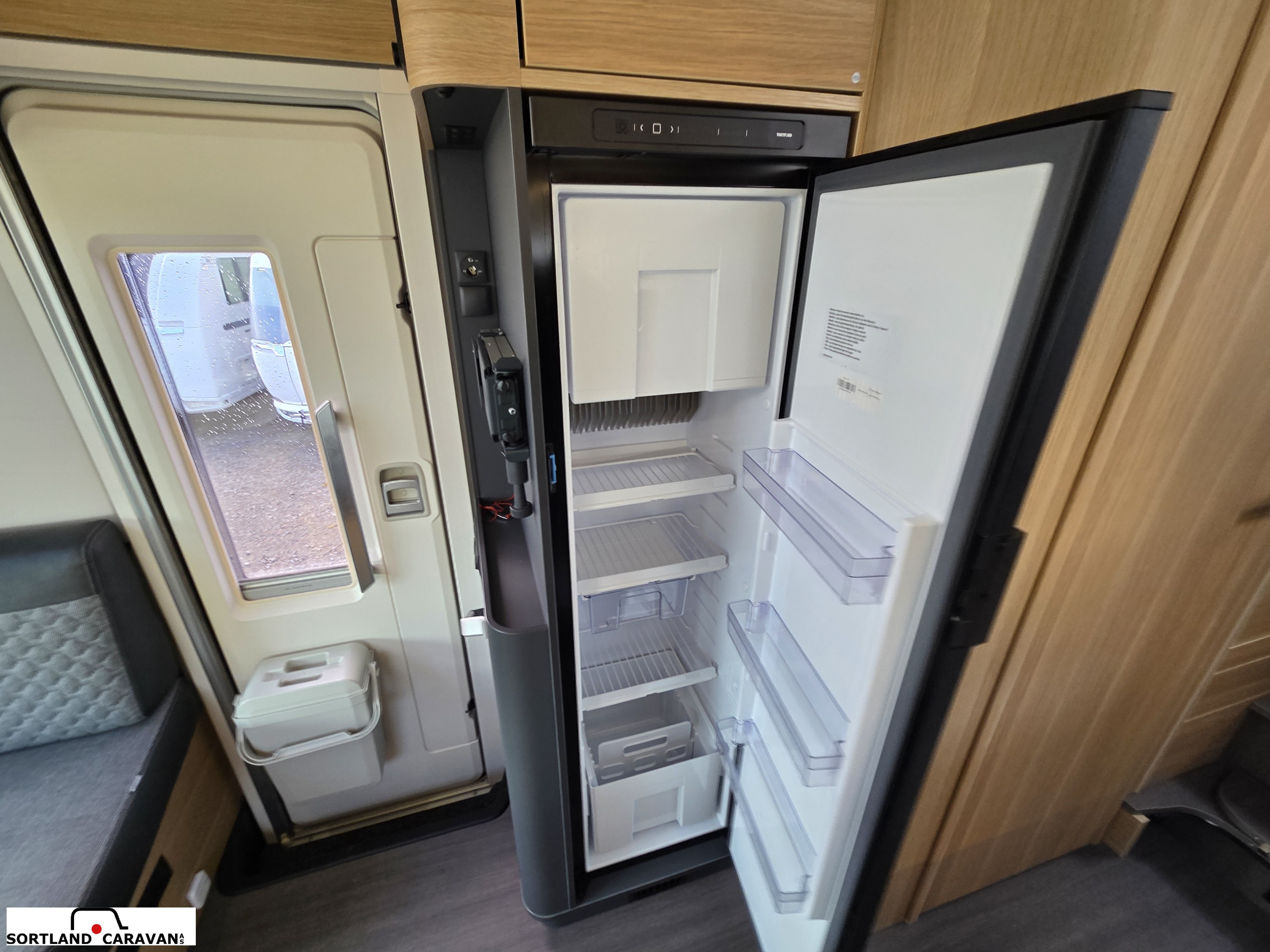 Adria CORAL 670SL - Adria