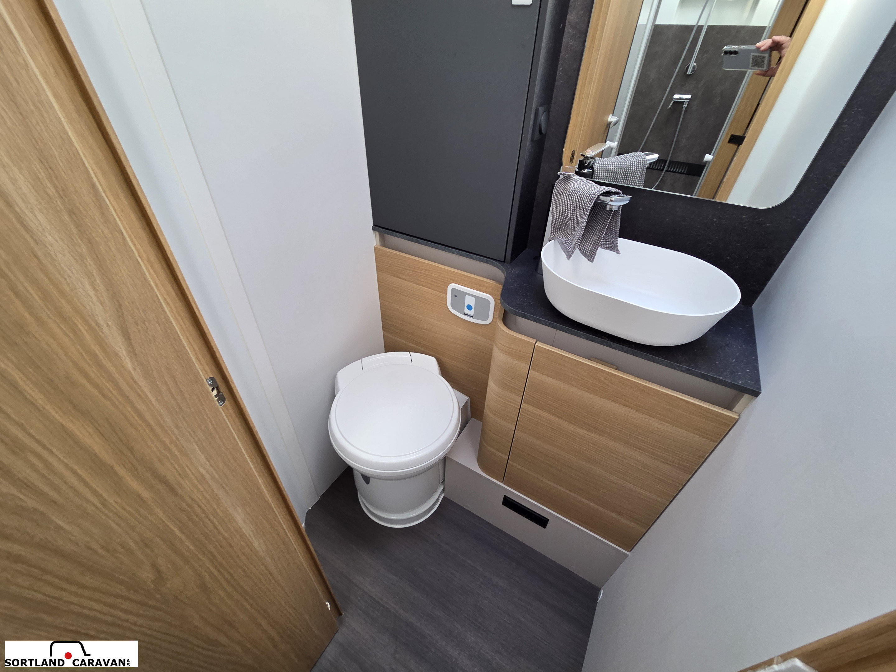 Adria CORAL 670SL - Adria