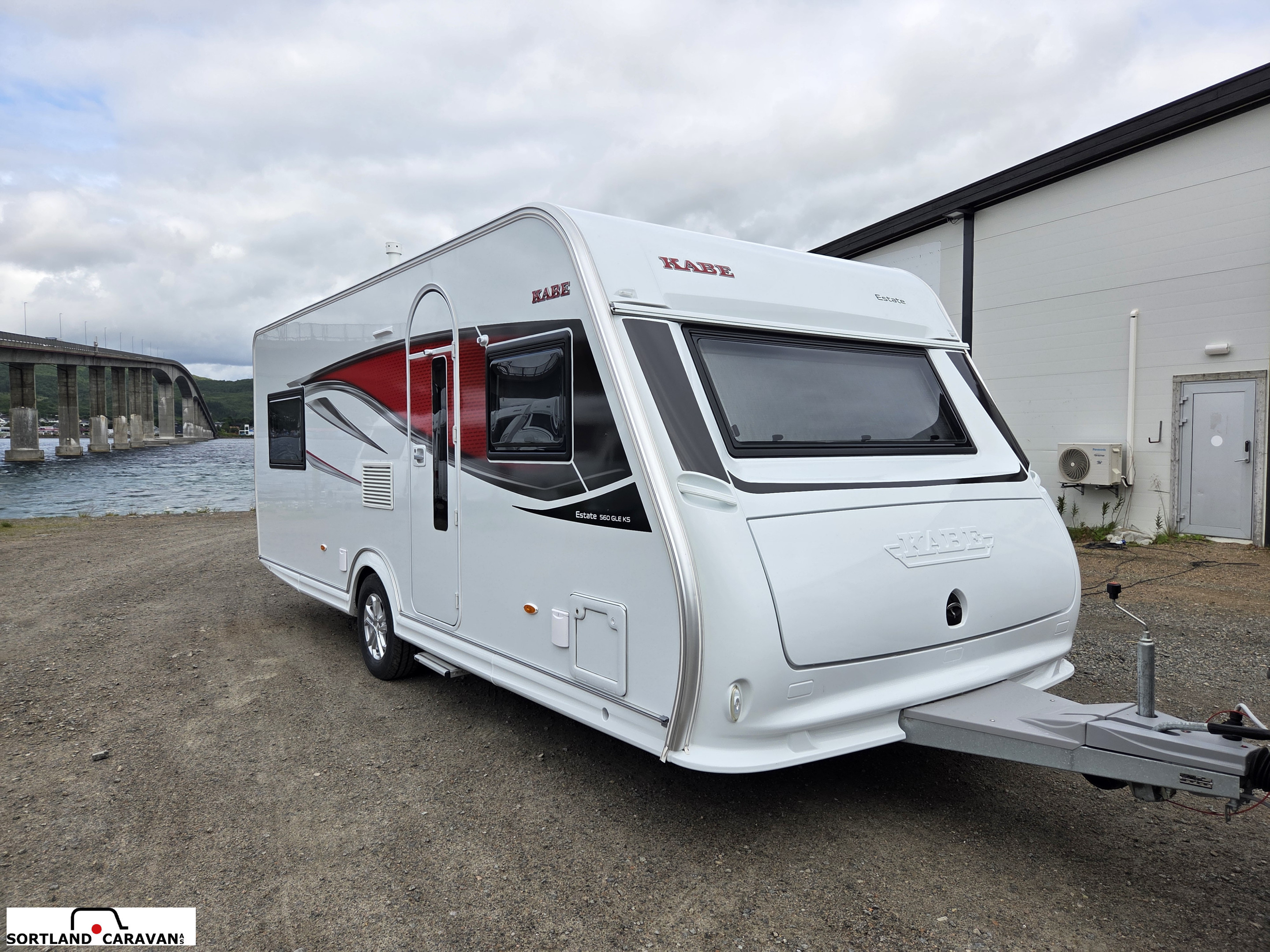 ESTATE 560 GLE  KS - KABE